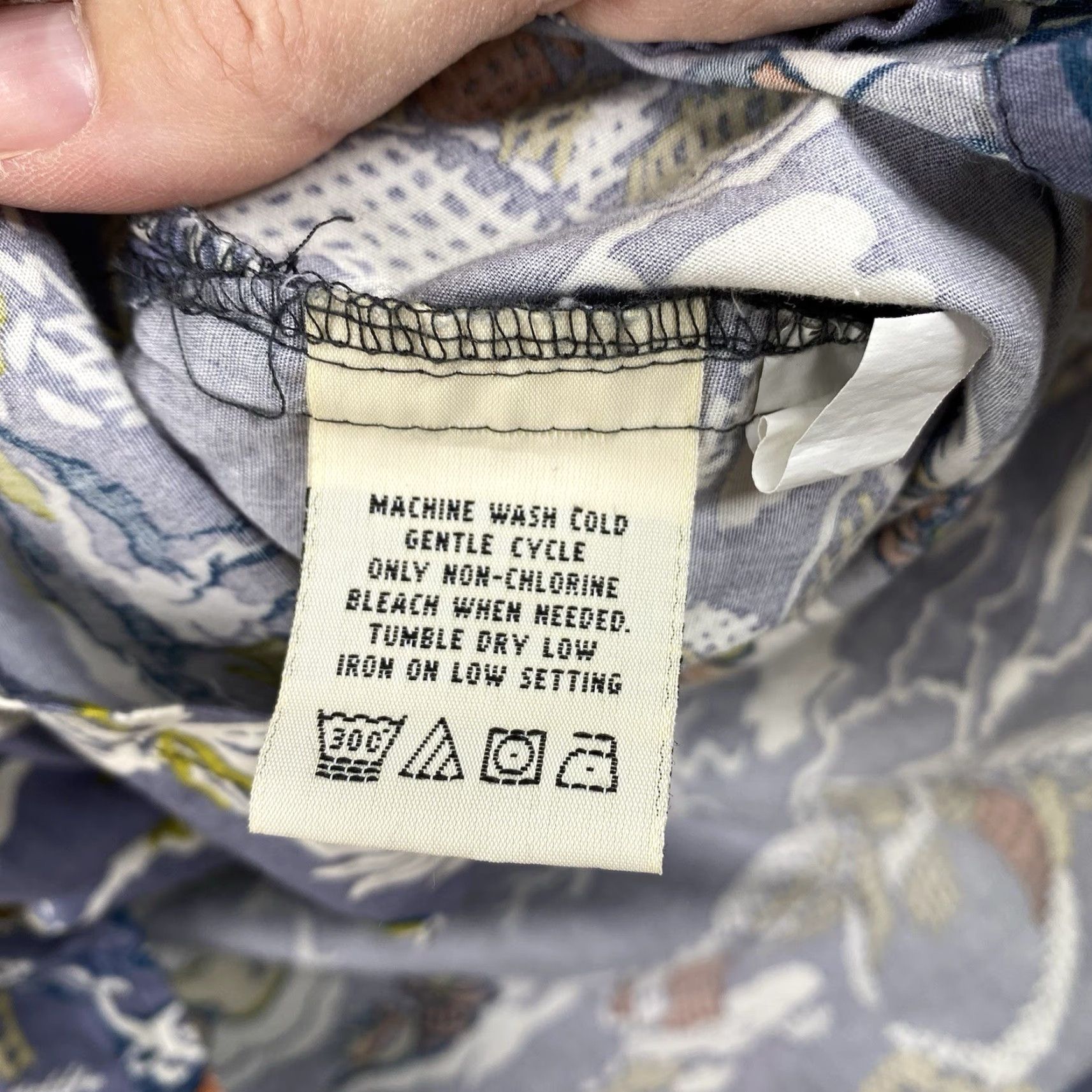 Vintage Cooke Street Hawaiian Shirt 2XL Floral Old Hawaii Island Reverse Print Pale Blue Shirt Mens 2XL Blue Floral Hawaiian Christmas 90s Size US XXL / EU 58 / 5 - 7 Thumbnail