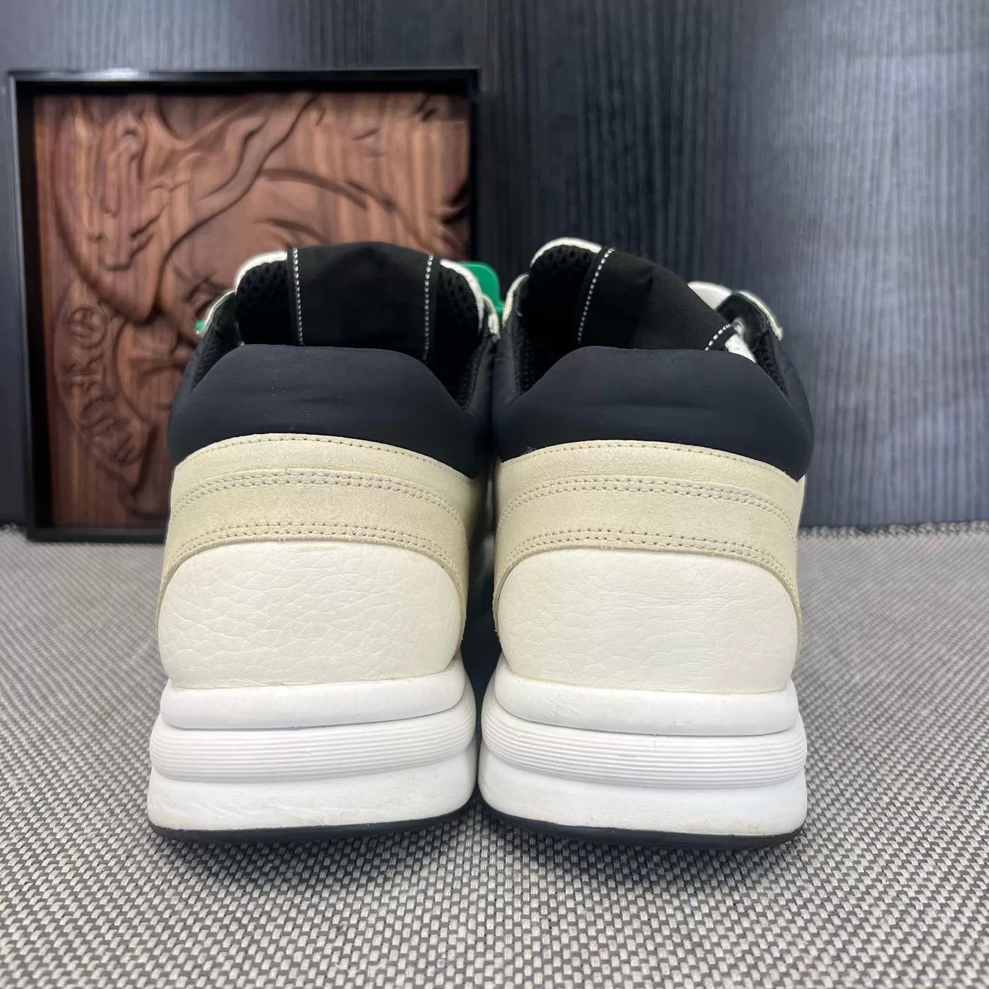 Chanel Chanel 22c Black White Trainers 40 Worn 2x Near New Size US 9.5 / EU 42-43 - 3 Thumbnail