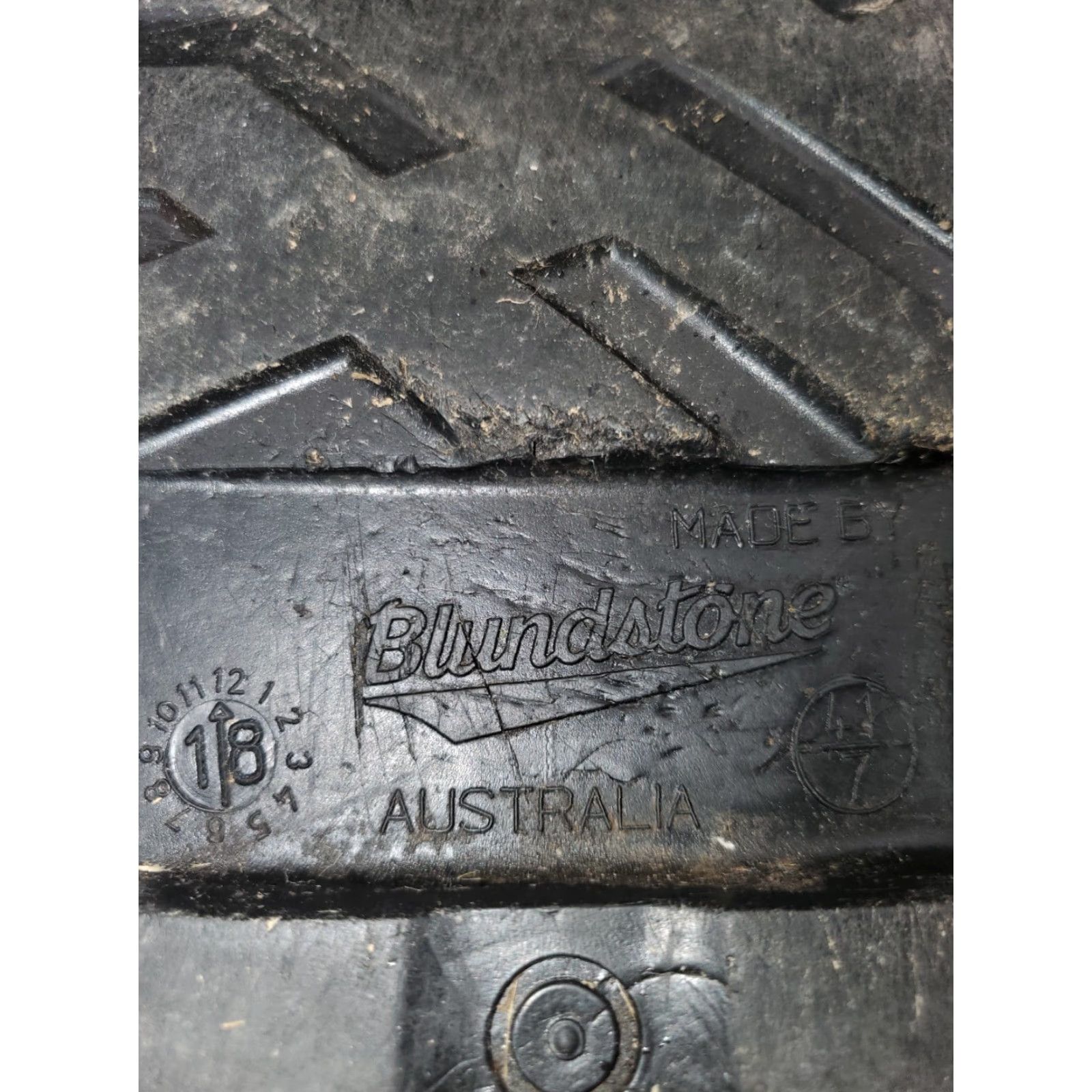 Blundstone VINTAGE not (note: actually Vintage: No) - ignore. Size ONE SIZE - 7 Thumbnail