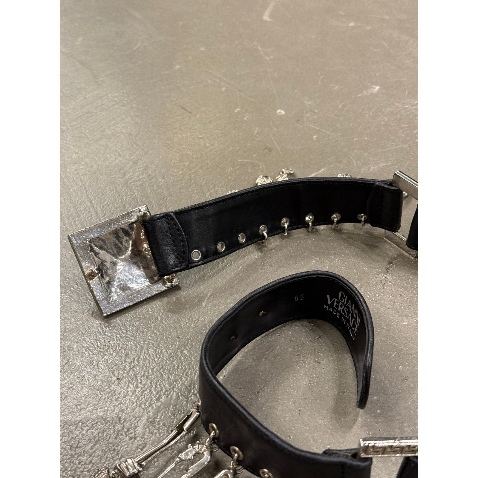 Versace 1990s Gianni Versace safety pin leather belt Size ONE SIZE - 9 Thumbnail