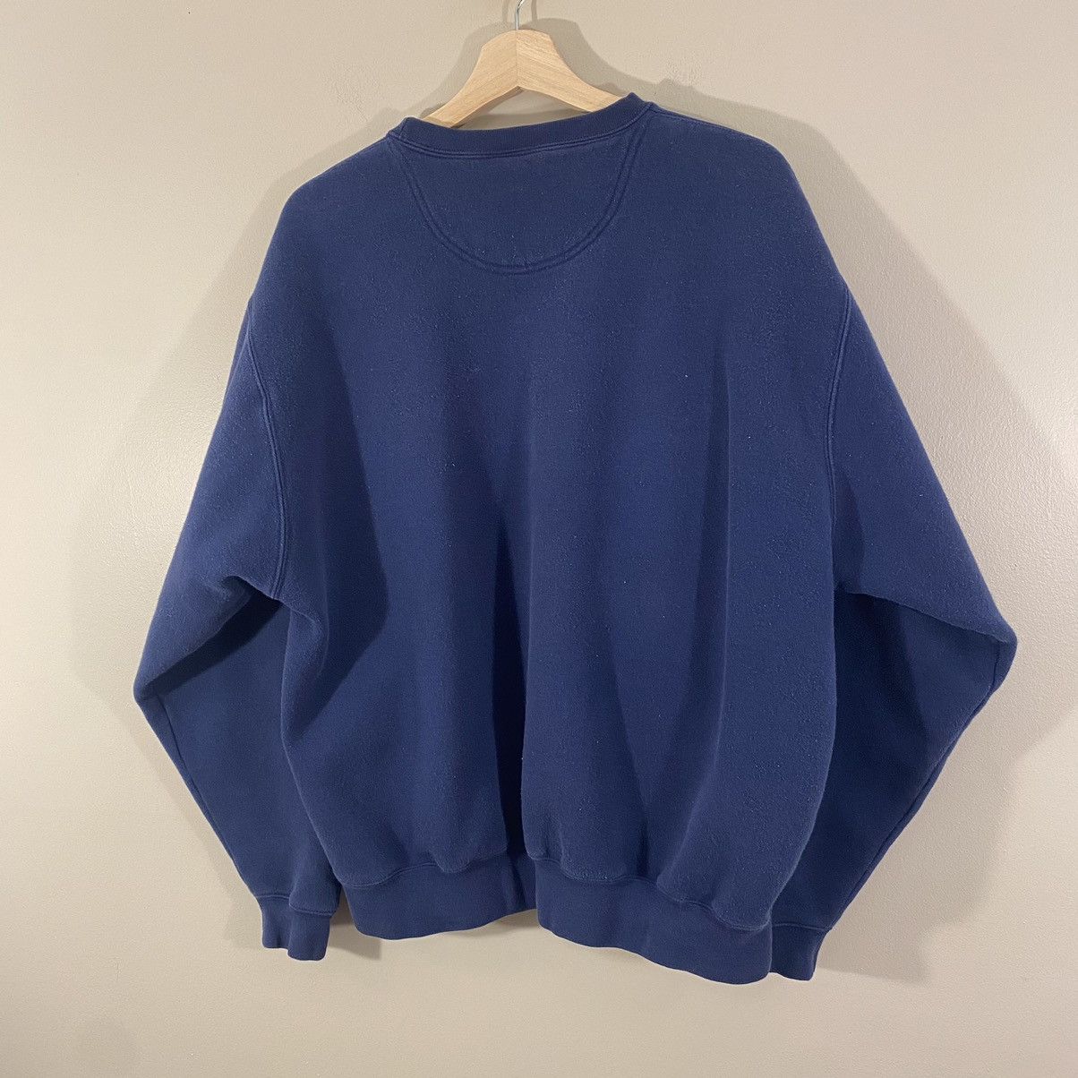 Nike × Vintage Vintage Nike Center Swoosh Crewneck Large Size US L / EU 52-54 / 3 - 3 Thumbnail