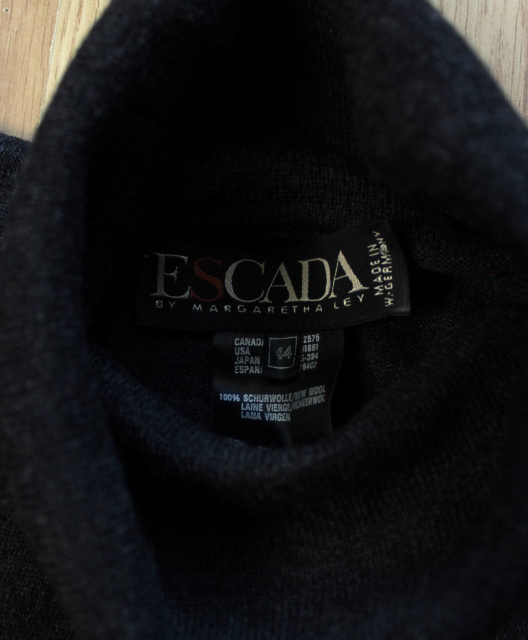 Escada 🔥 Escada Margaretha Ley Vintage Wool Knit Sweater Pullover Size M / US 6-8 / IT 42-44 - 3 Thumbnail