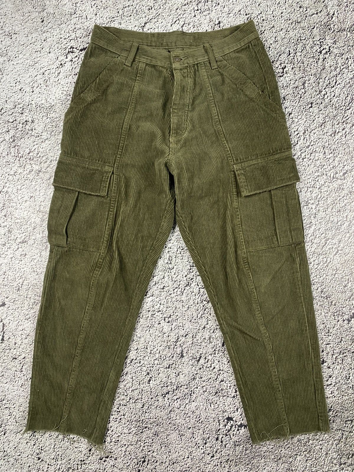 Vintage Vintage Y2K cargo corduroy cropped pants 00s streetwear Size US 30 / EU 46 - 1 Thumbnail