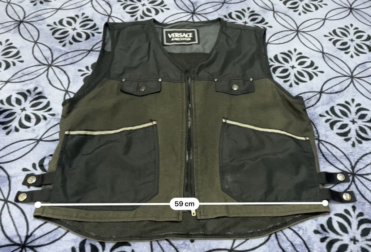 Versace Jeans Couture Versace Jeans Couture Vest - Authentic vintage item Size US L / EU 52-54 / 3 - 3 Thumbnail