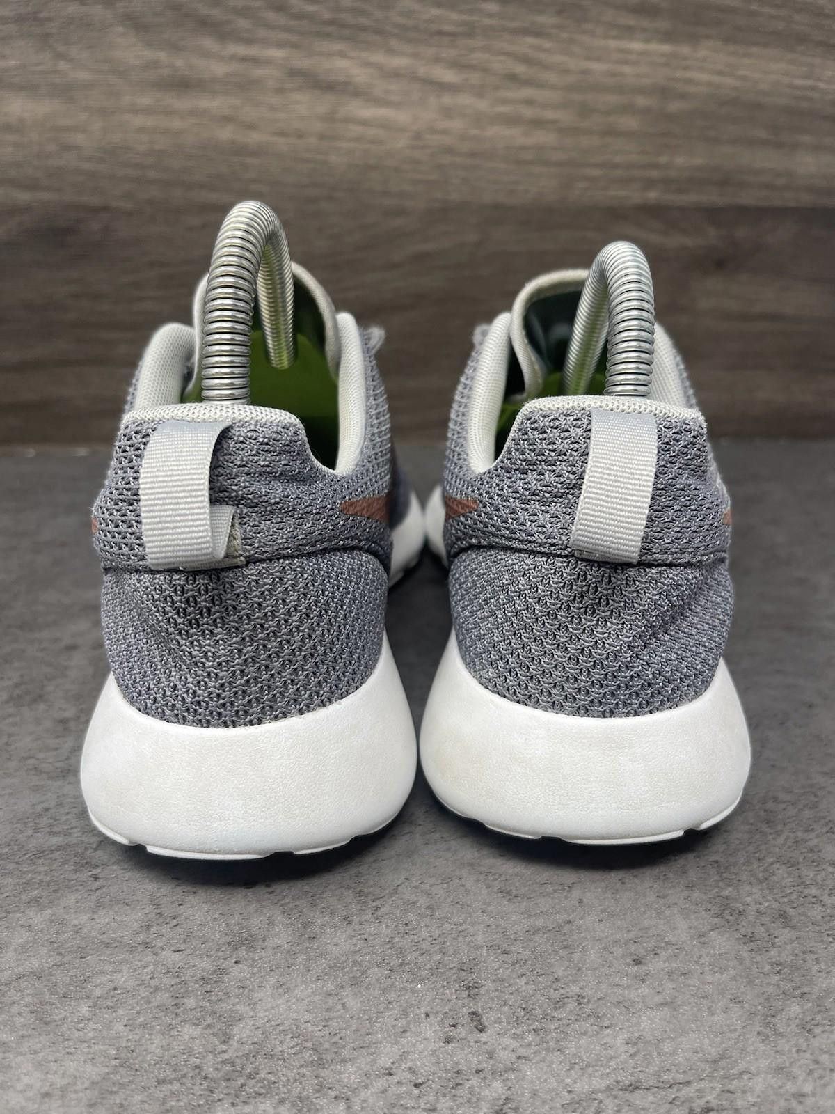 Nike Nike Roshe One Running Shoes Womens Size 6 Grey NikeID Size US 6 / IT 36 - 6 Thumbnail