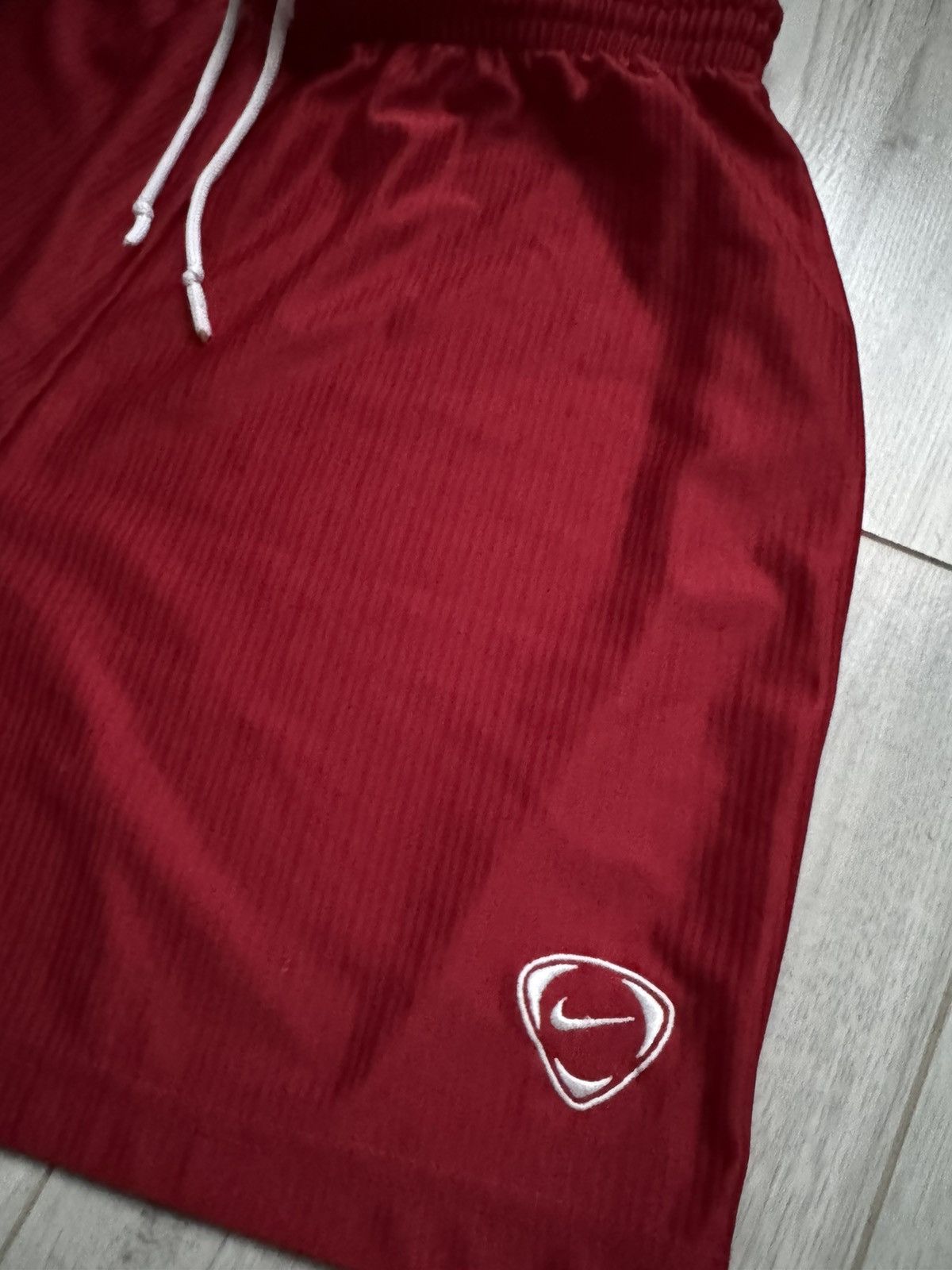 Nike × Vintage Vintage Nike swoosh logo soccer jersey shorts Size US 34 / EU 50 - 2 Thumbnail