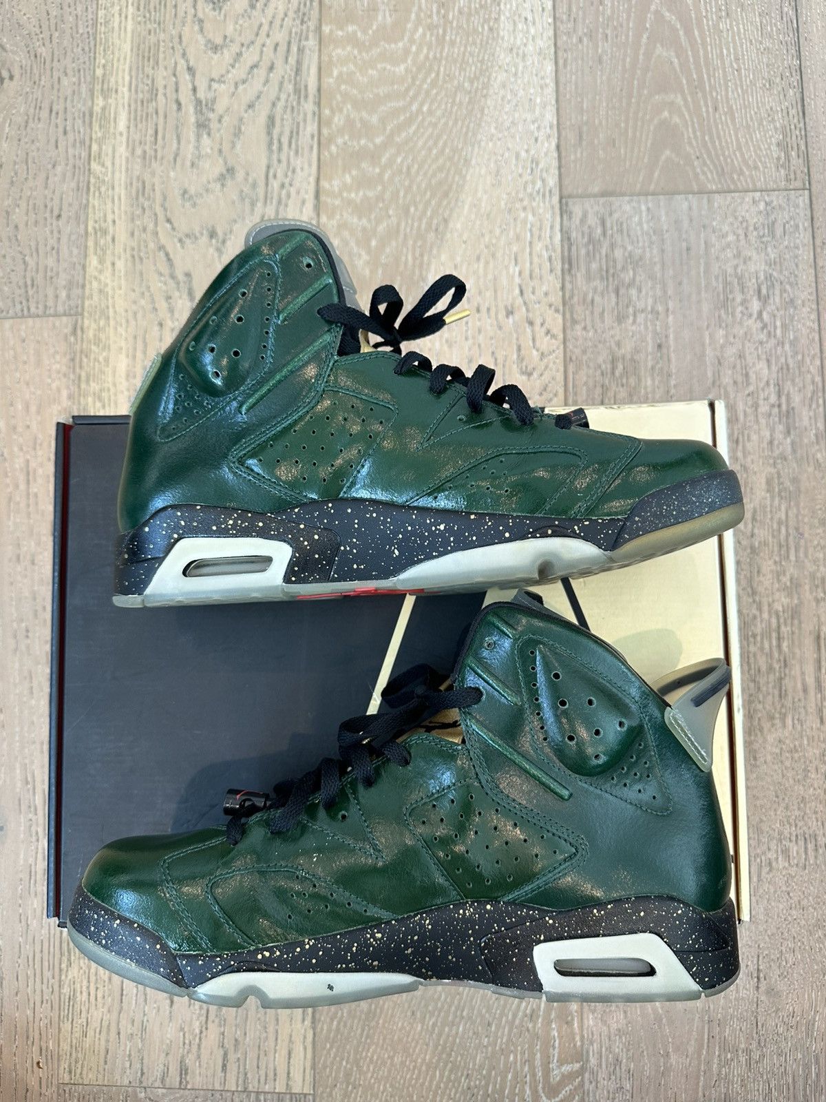 Jordan Brand Jordan 6 Retro Champagne Size US 11 / EU 44 - 9 Thumbnail