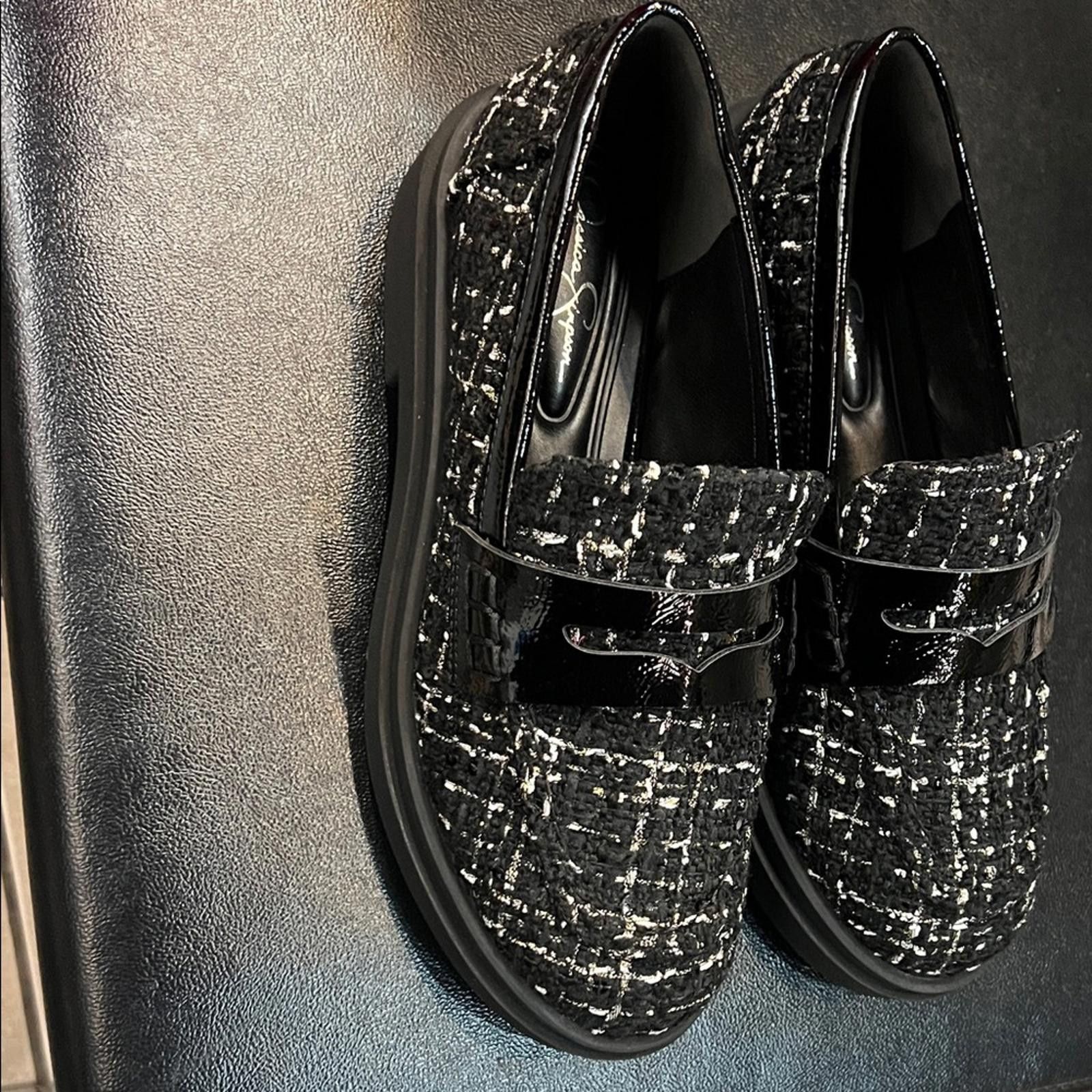 Other Women’s Black and White Loafers Size US 5 / EU 37 - 2 Thumbnail