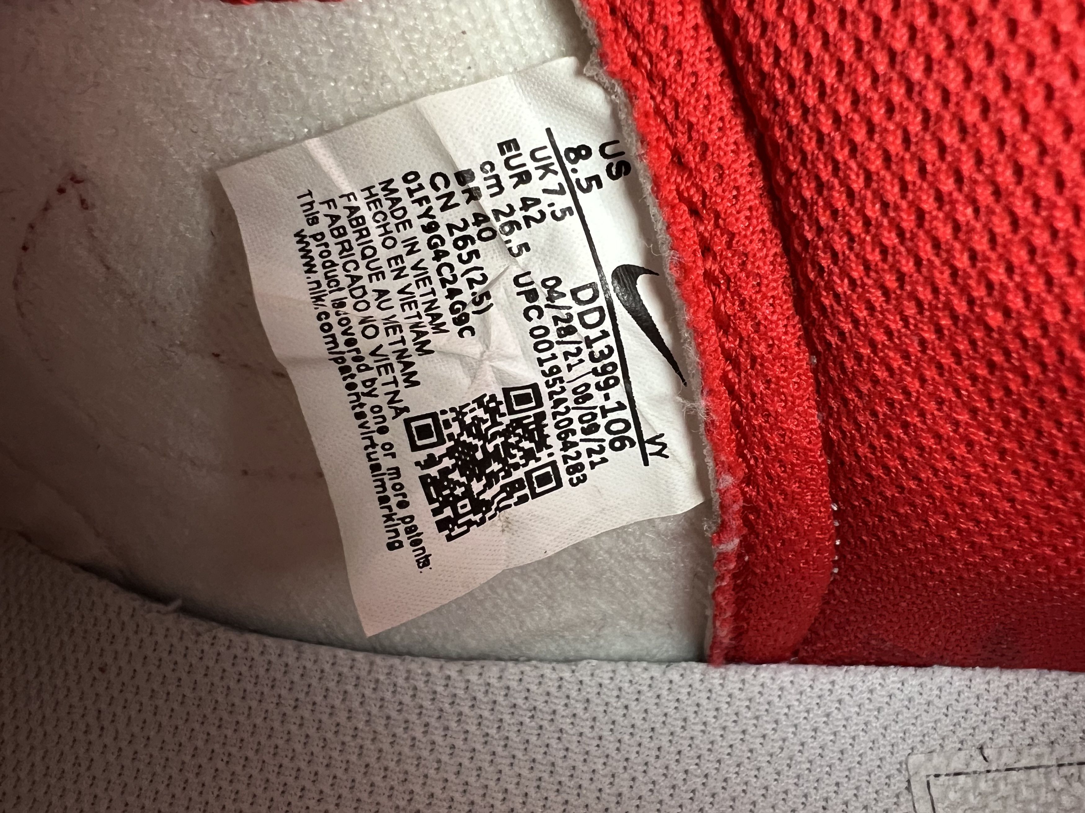 Nike Nike Dunk High Retro University Red White Size US 8.5 / EU 41-42 - 8 Thumbnail