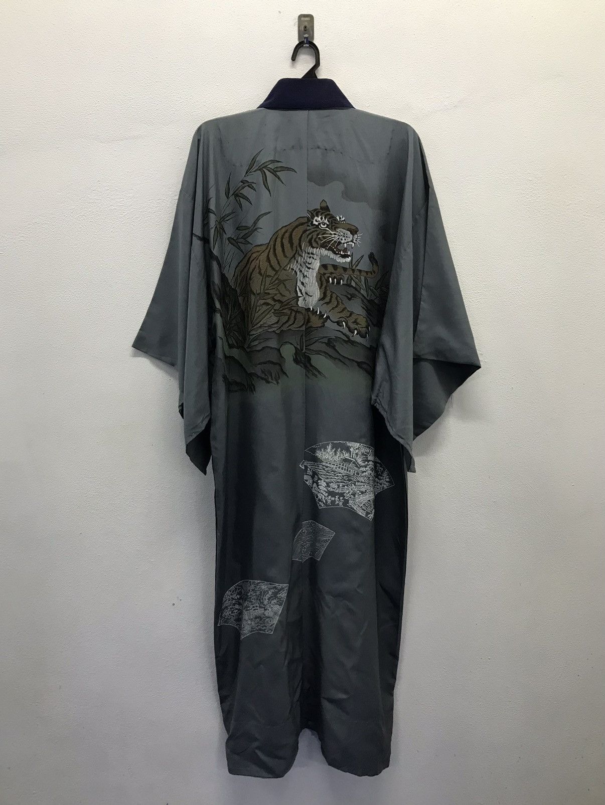 Japanese Brand × Vintage Vintage Japanese Brand Kimono Size US XL / EU 56 / 4 - 1 Thumbnail