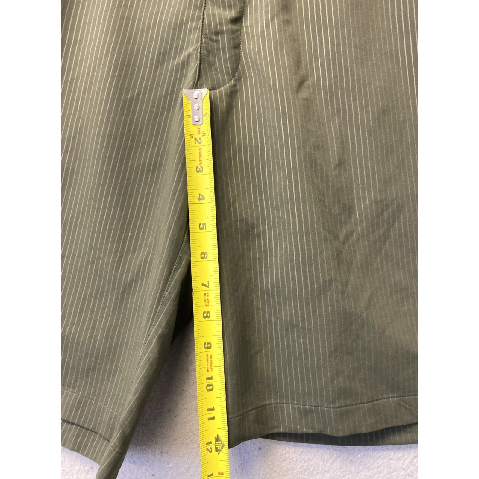 Under Armour Under Armour Shorts Men’s 36 Green Stripe Performance Golf Chino / 34-95 Size US 36 / EU 52 - 4 Thumbnail