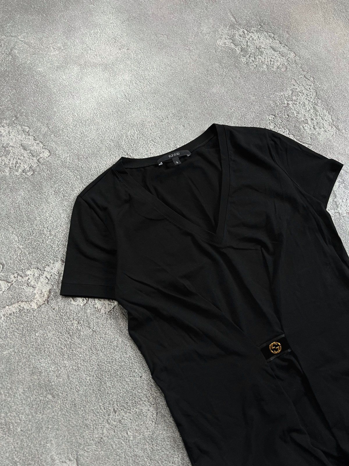 Gucci Gucci Black V-Neck Shirt Short Sleeve Tee Stretch Size S Size S / US 4 / IT 40 - 2 Thumbnail