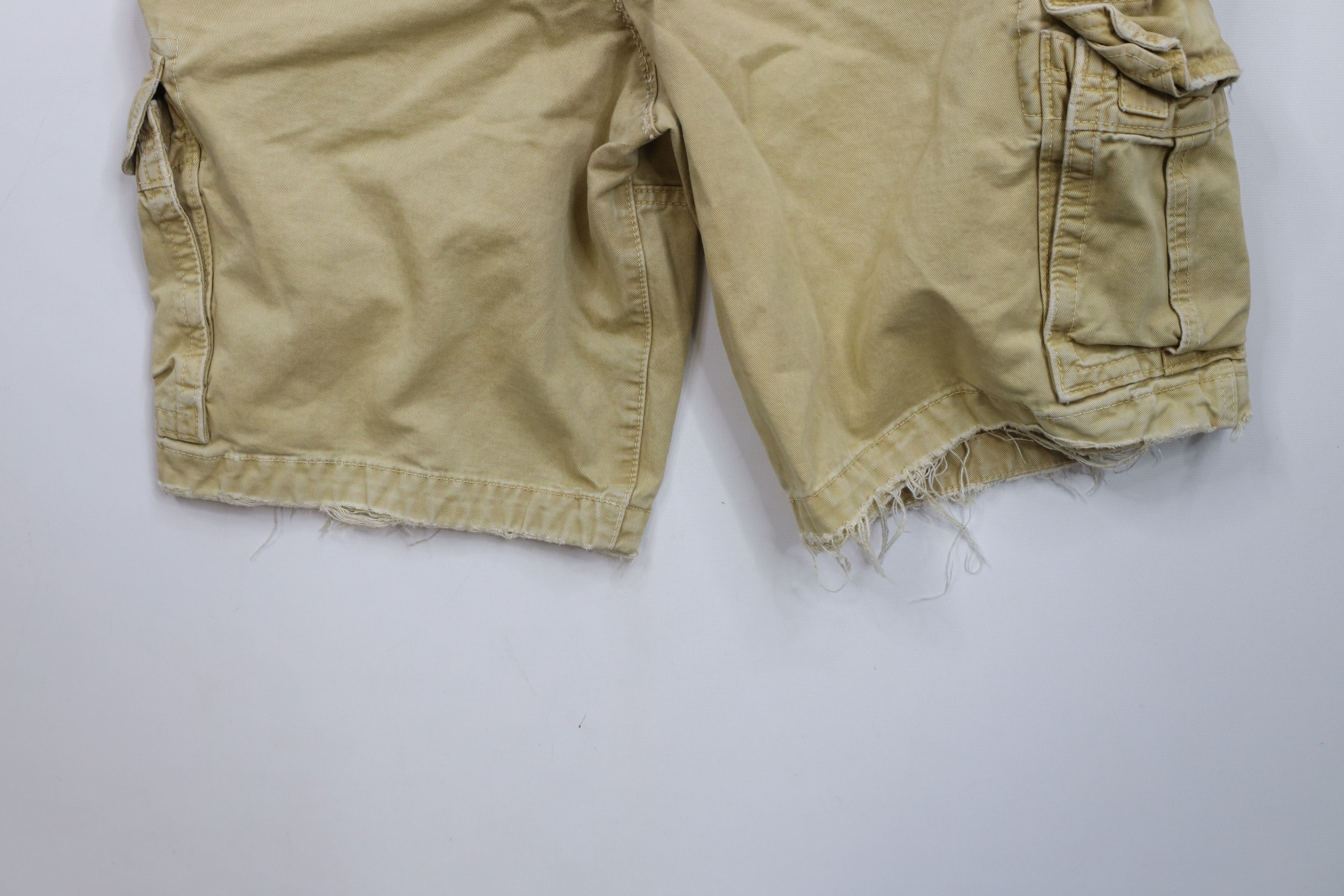 Abercrombie & Fitch × Vintage Vintage Abercrombie & Fitch Button Fly Heavy Cargo Shorts Size US 33 - 14 Thumbnail
