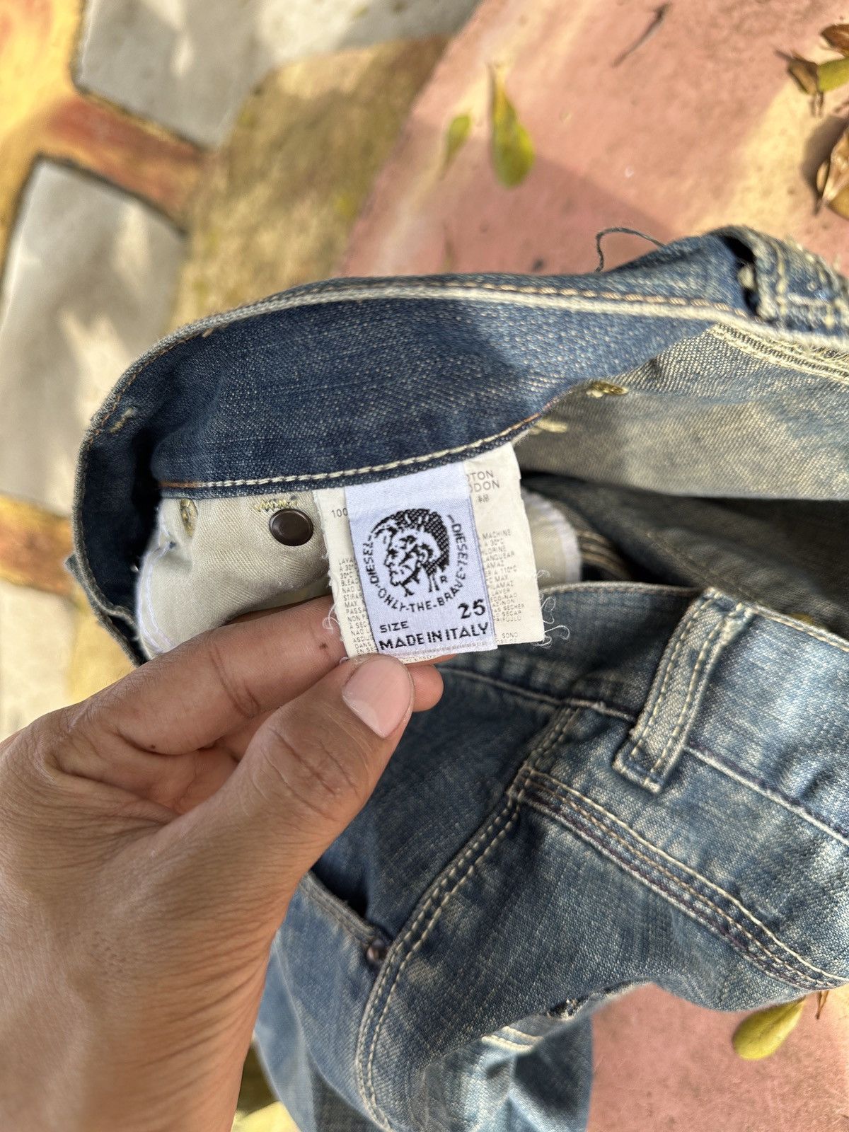 Japanese Brand Diesel Bootcut 💥 BootCut Bluewash Buckleback 💥❗️ Size US 28 / EU 44 - 8 Thumbnail