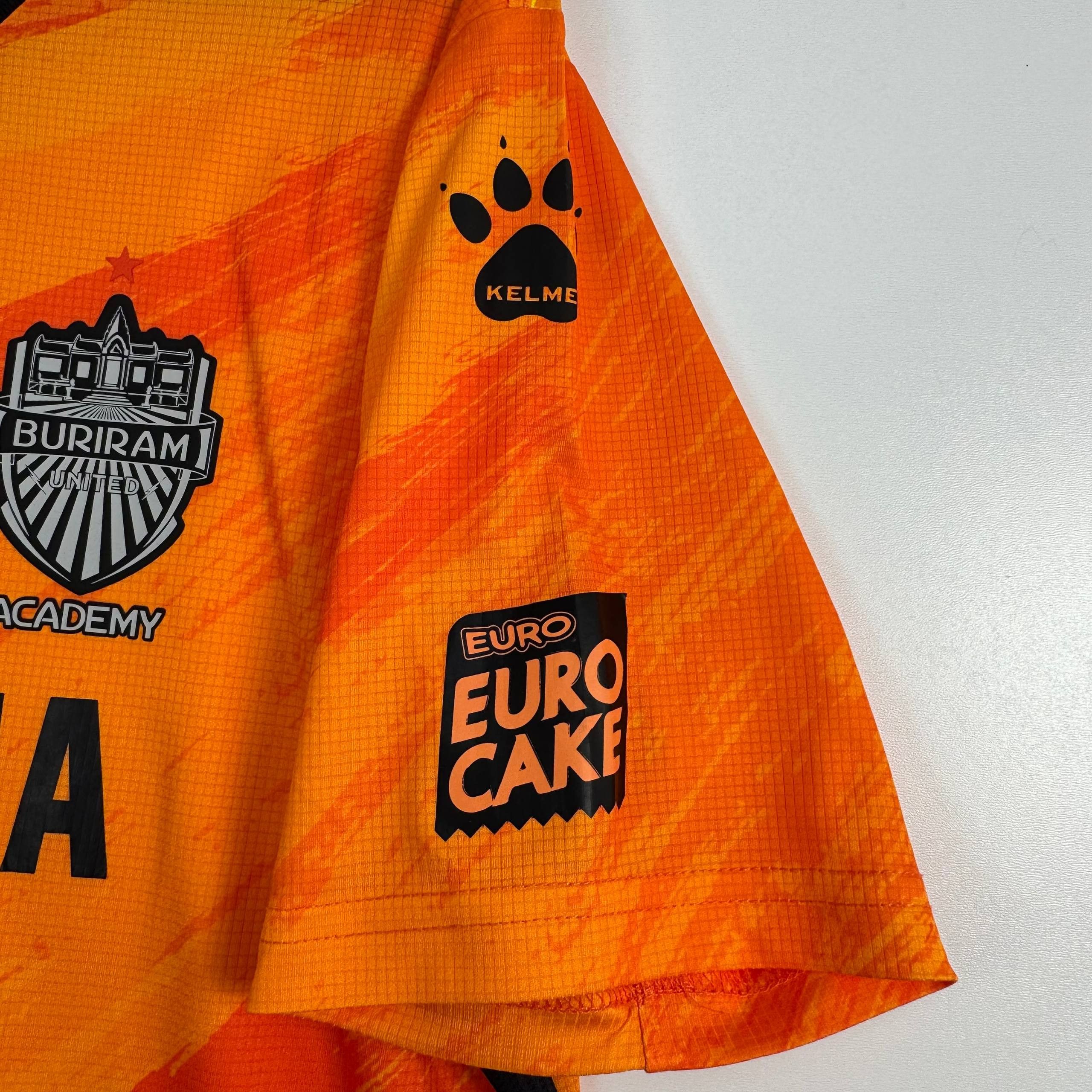 Other Buriram United Academy Kelme Yamaha Training Orange Size L Size US L / EU 52-54 / 3 - 4 Thumbnail
