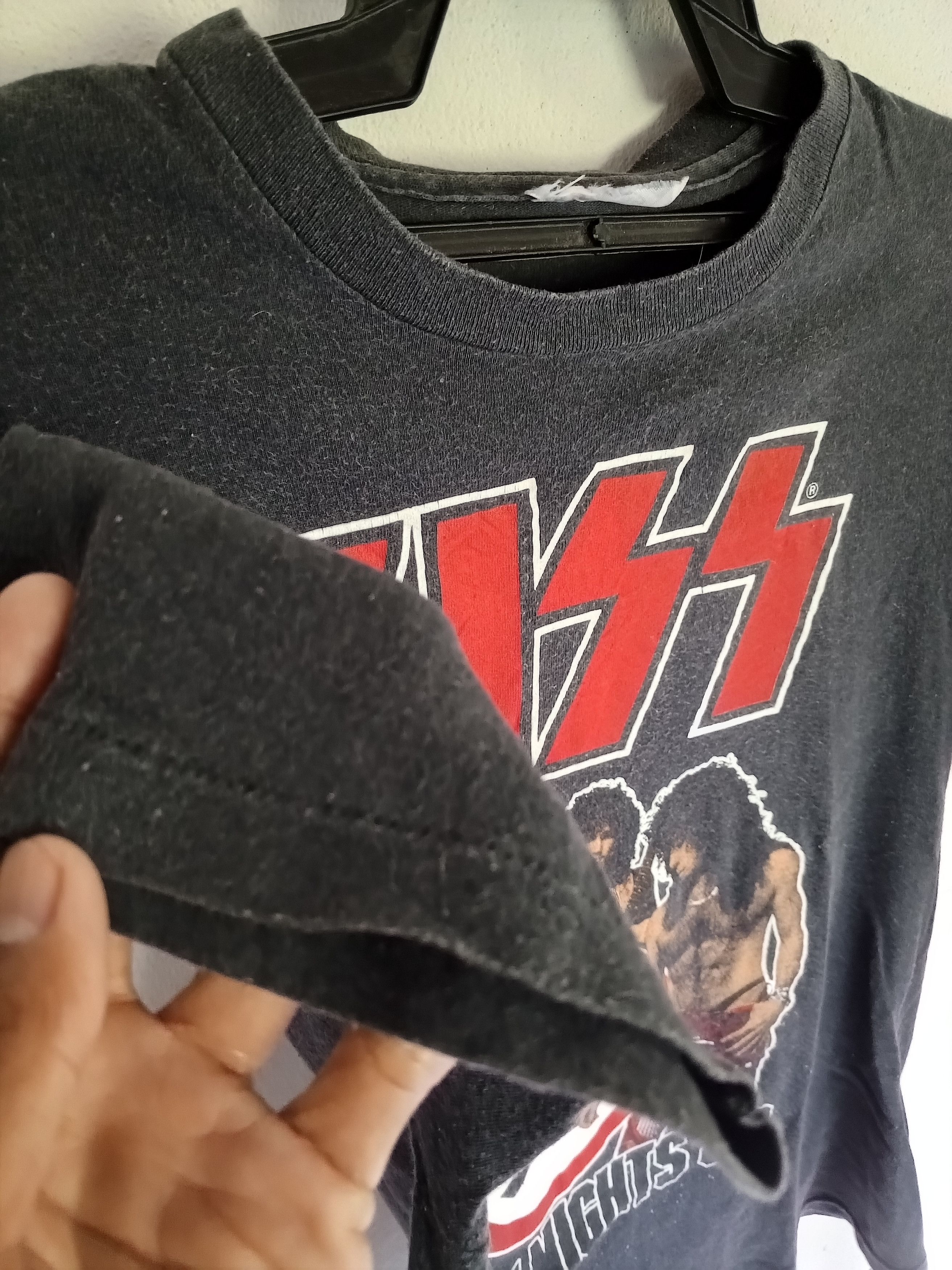 KISS { 8Os vtg)💥band kiss crazy night 88 💥 Size US M / EU 48-50 / 2 - 4 Thumbnail