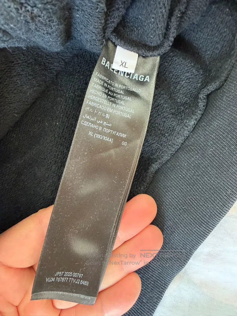 Balenciaga Balenciaga Sweatshirt Size US XL / EU 56 / 4 - 7 Thumbnail