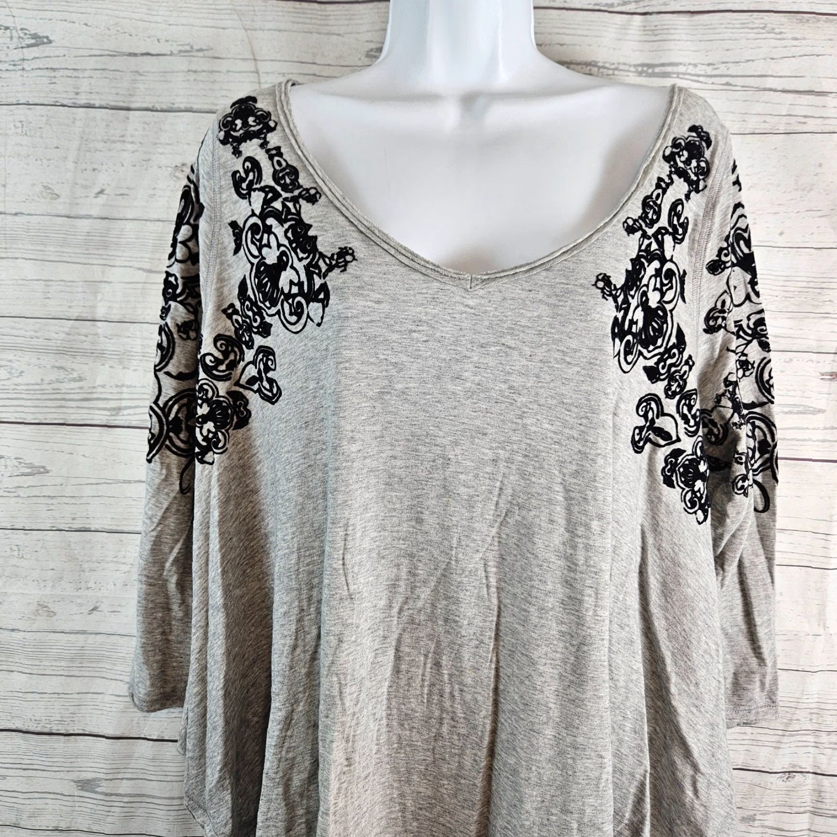 Vintage We The Free Womens Swing Top Medium Gray 3/4 Sleeve Cotton Blend Shirt Womens Size M / US 6-8 / IT 42-44 - 2 Thumbnail