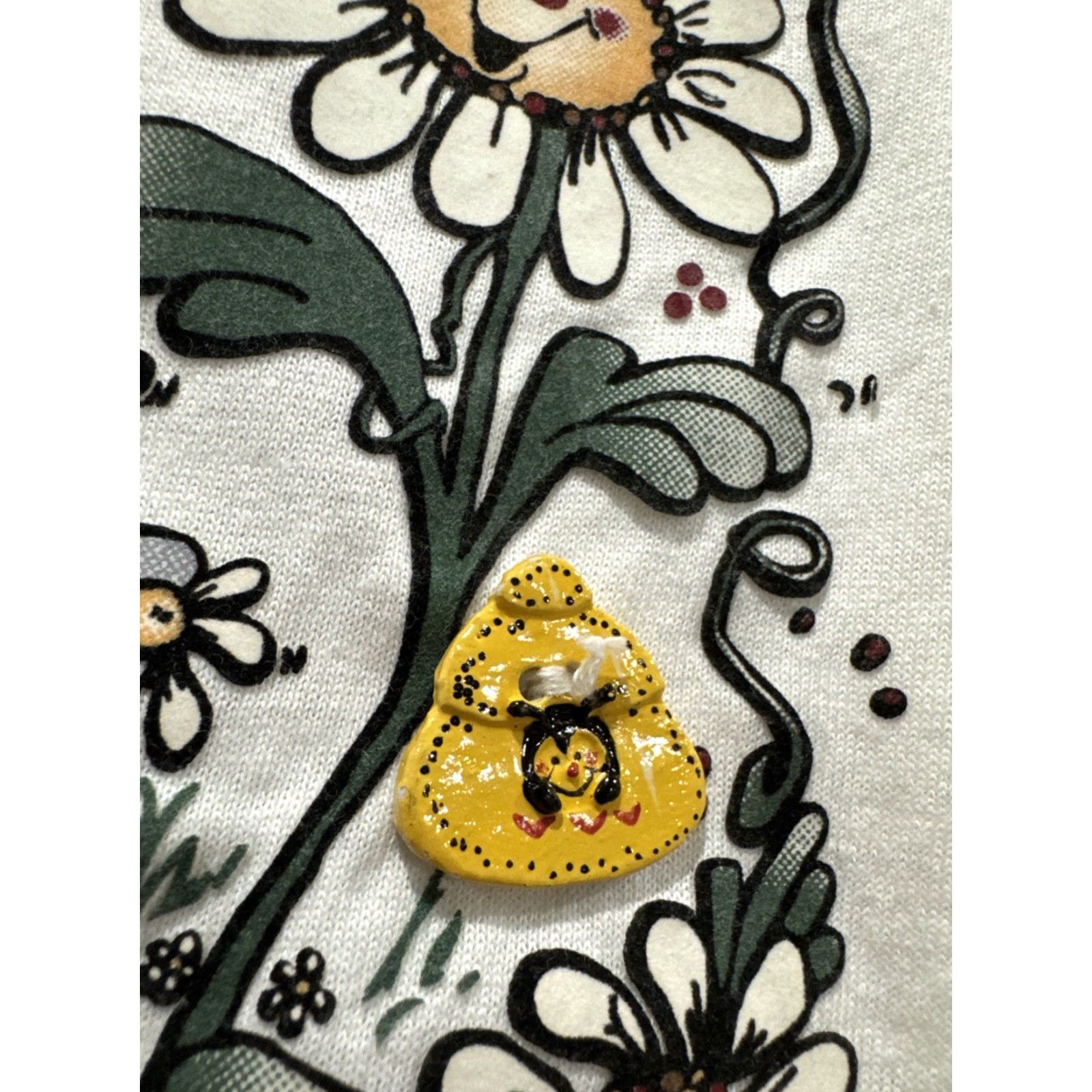 Tultex VINTAGE Tultex T-Shirt 90s Unisex Adult White Short Sleeve L Daisy Size US L / EU 52-54 / 3 - 3 Thumbnail