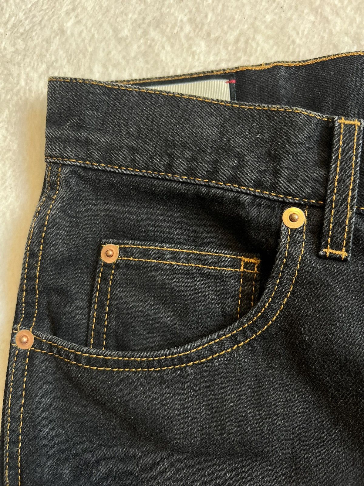 Gucci black embroidered gucci jeans Size US 29 - 7 Thumbnail