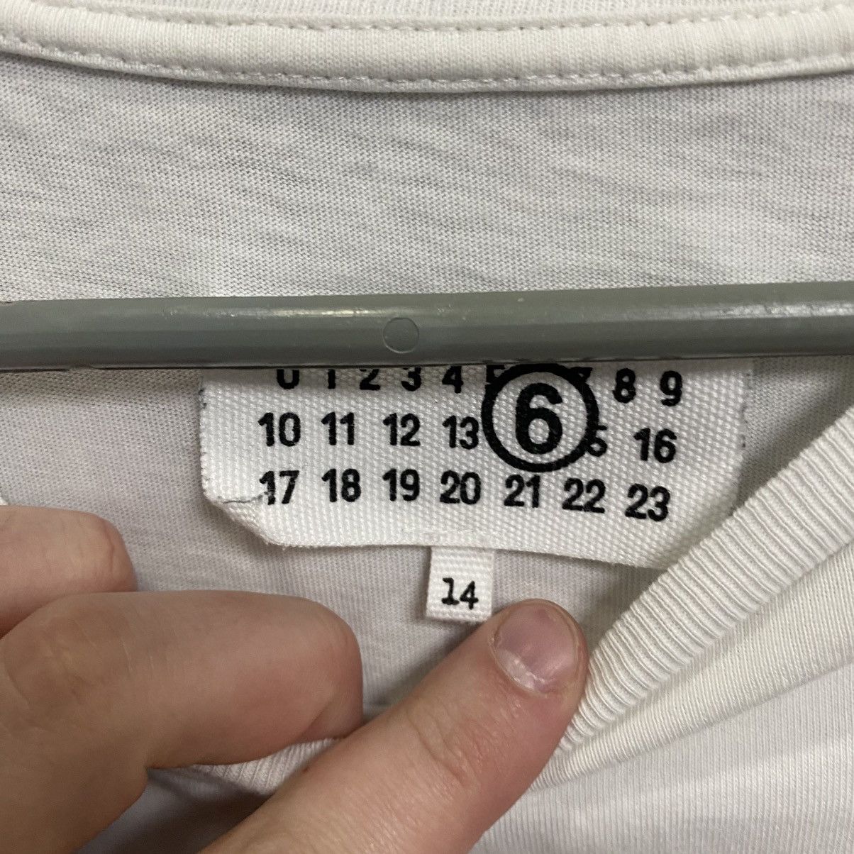 Maison Margiela Maison Margiela Long Sleeve Big Logo Shirt Size US S / EU 44-46 / 1 - 7 Thumbnail
