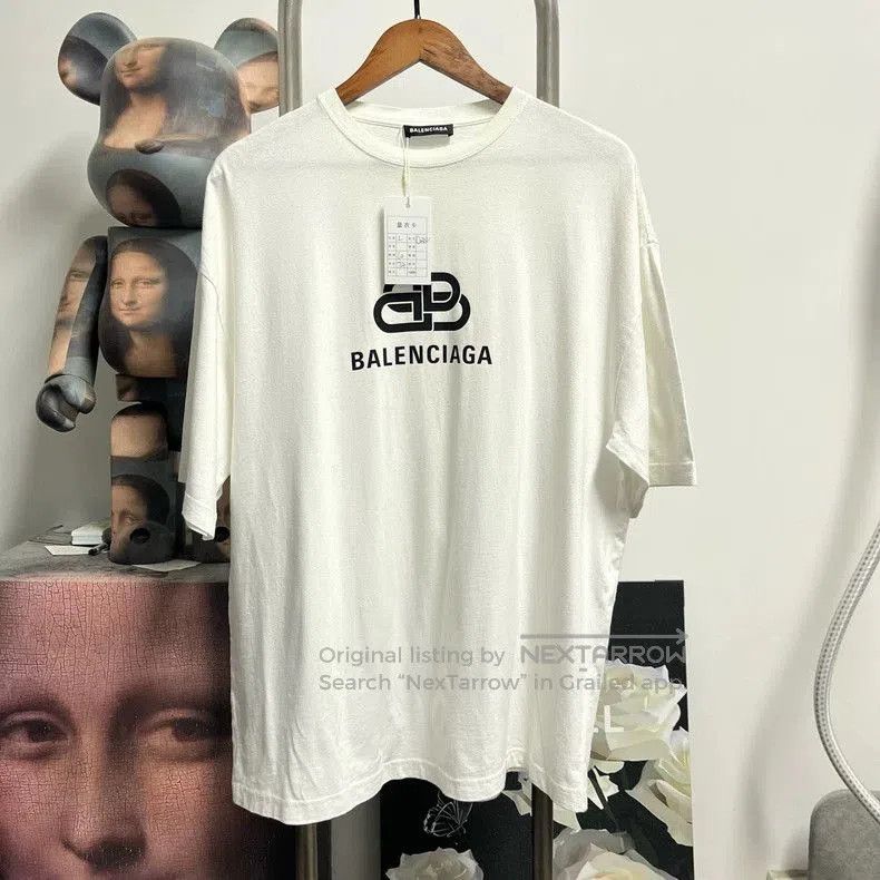 Balenciaga Balenciaga Lock Buckle Short Sleeve. Size US L / EU 52-54 / 3 - 1 Thumbnail