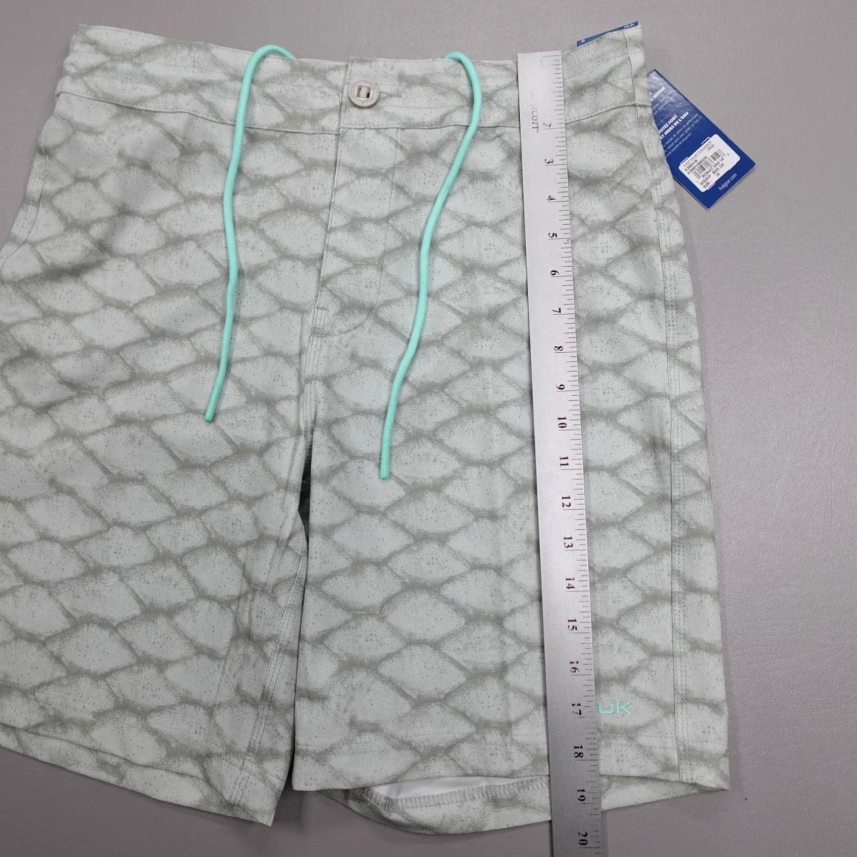 Vintage Huk Pursuit Scaled Dye Boardshort Shorts Grey Below the Knee Men's Size 30 Size US 31 - 6 Thumbnail