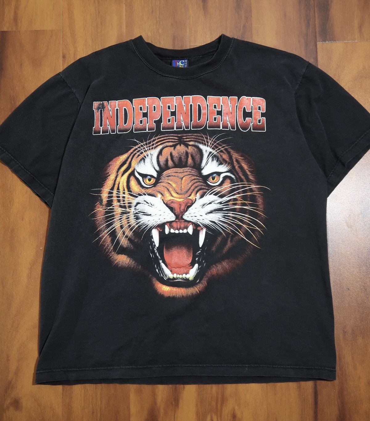 Distressed Vintage Tiger Tee