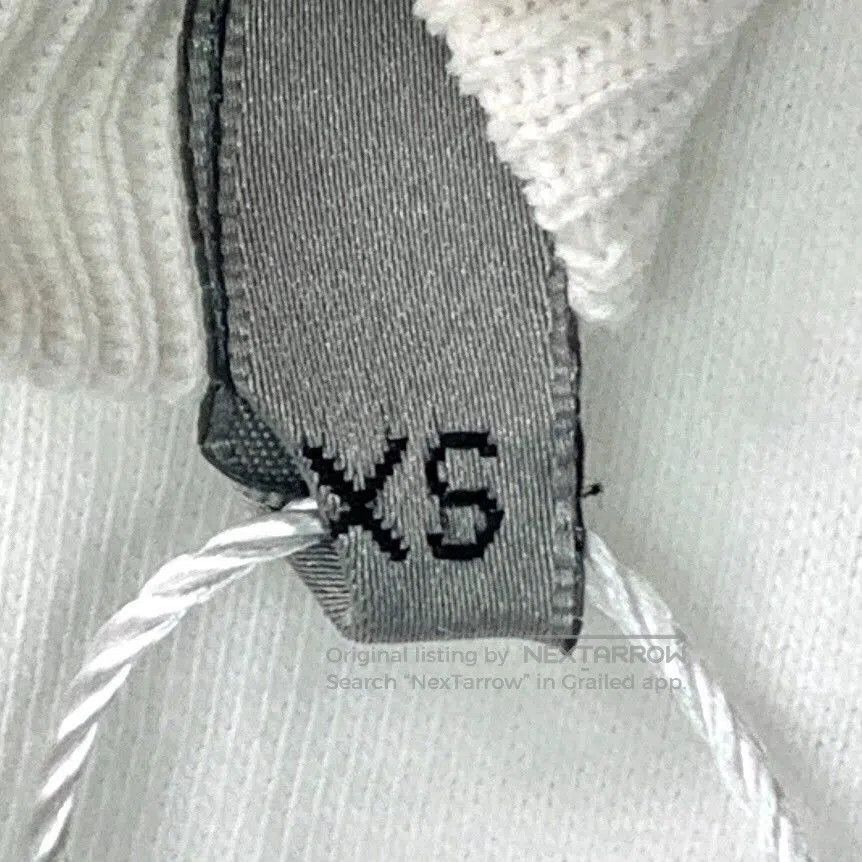 Dior dior x kaws white bee embroidered t-shirt. Size US XS / EU 42 / 0 - 7 Thumbnail