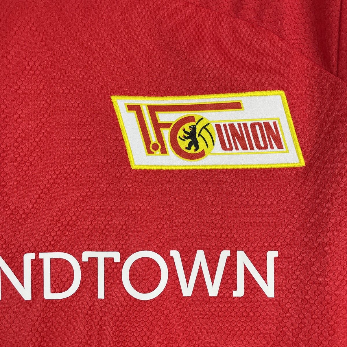 Adidas Union Berlin Home Adidas Men’s Jersey Shirt 2021/2022 size L Size US L / EU 52-54 / 3 - 4 Thumbnail