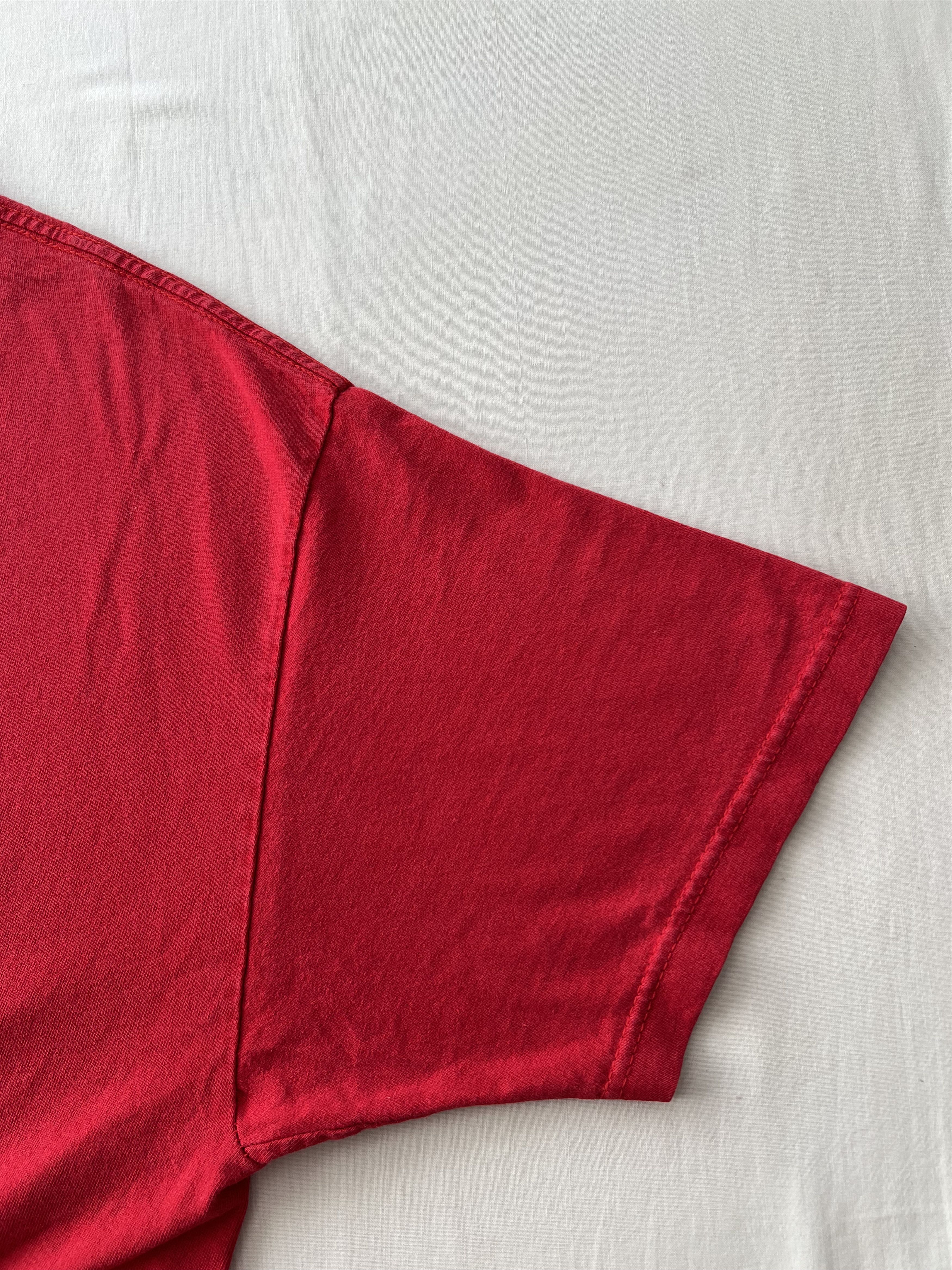 Anime Vintage 2004 Fullmetal Alchemist Anime Manga Red T-shirt Size US XL / EU 56 / 4 - 21 Thumbnail