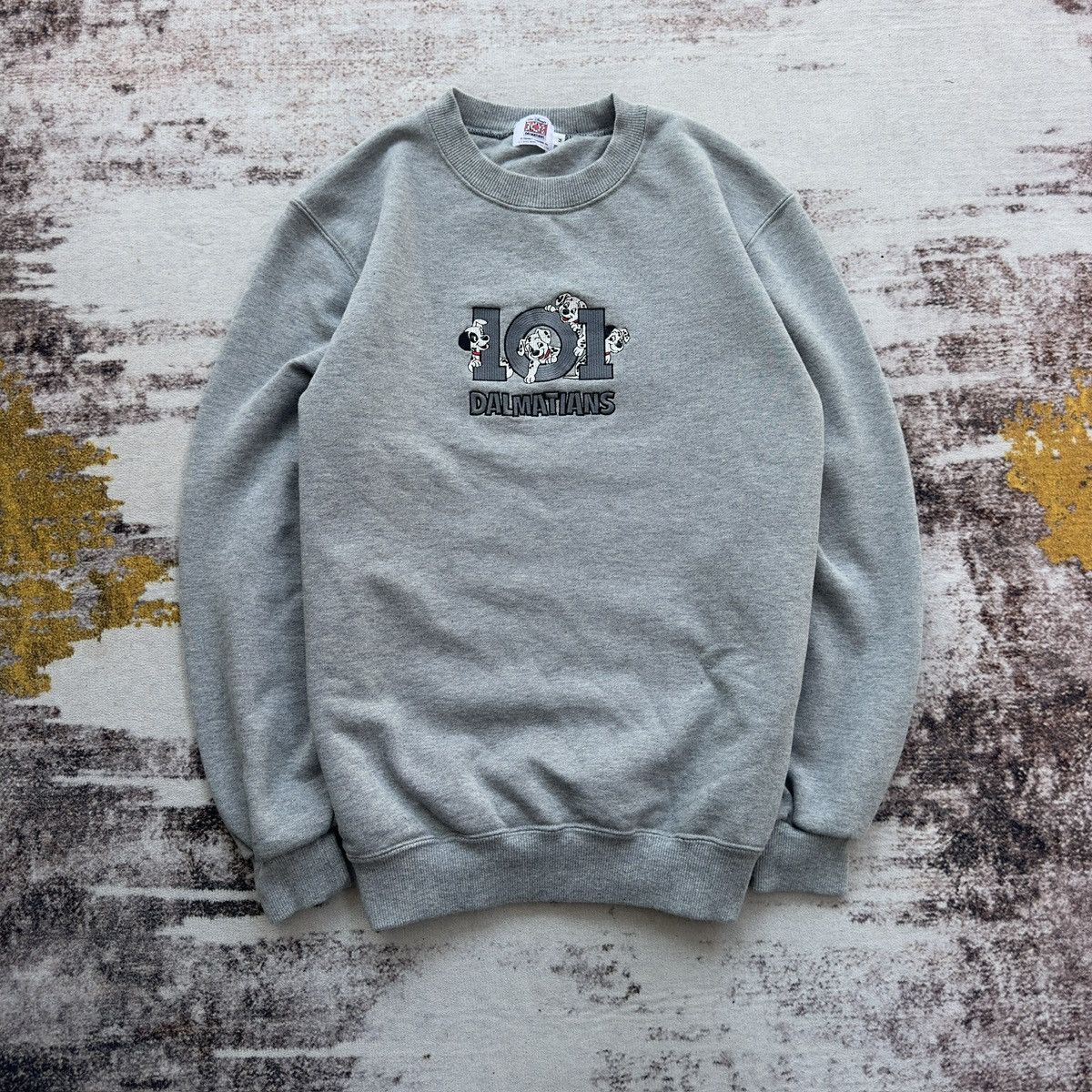 Disney VINTAGE DISNEY DALMATIANS EMBROIDED LOGO SWEATSHIRT Size US S / EU 44-46 / 1 - 1 Thumbnail