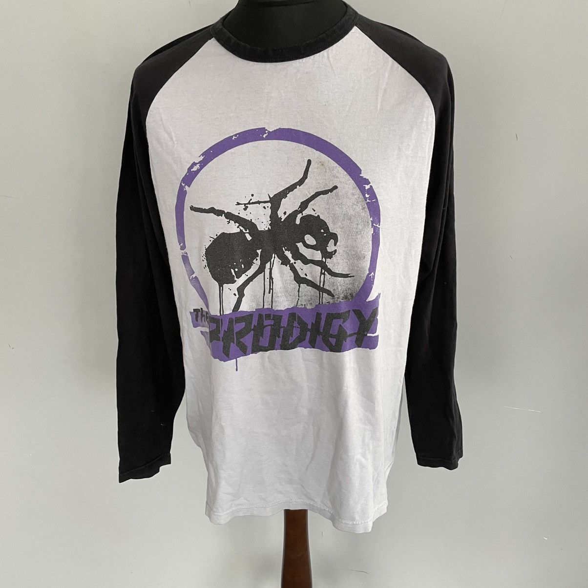 Vintage Vintage Prodigy Lonsleeve punk rock T-shirt tour 2018 Size US XL / EU 56 / 4 - 3 Thumbnail