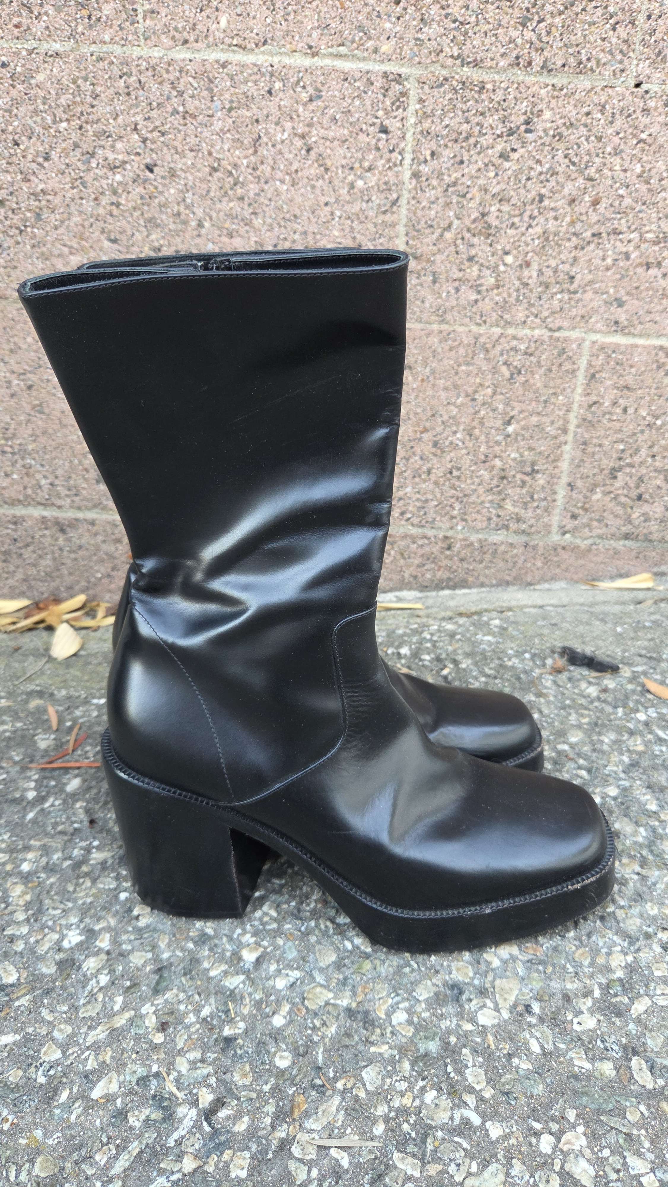 Balenciaga Black mid calf boots Balenciaga heels Size US 6.5 / EU 39-40 - 2 Thumbnail