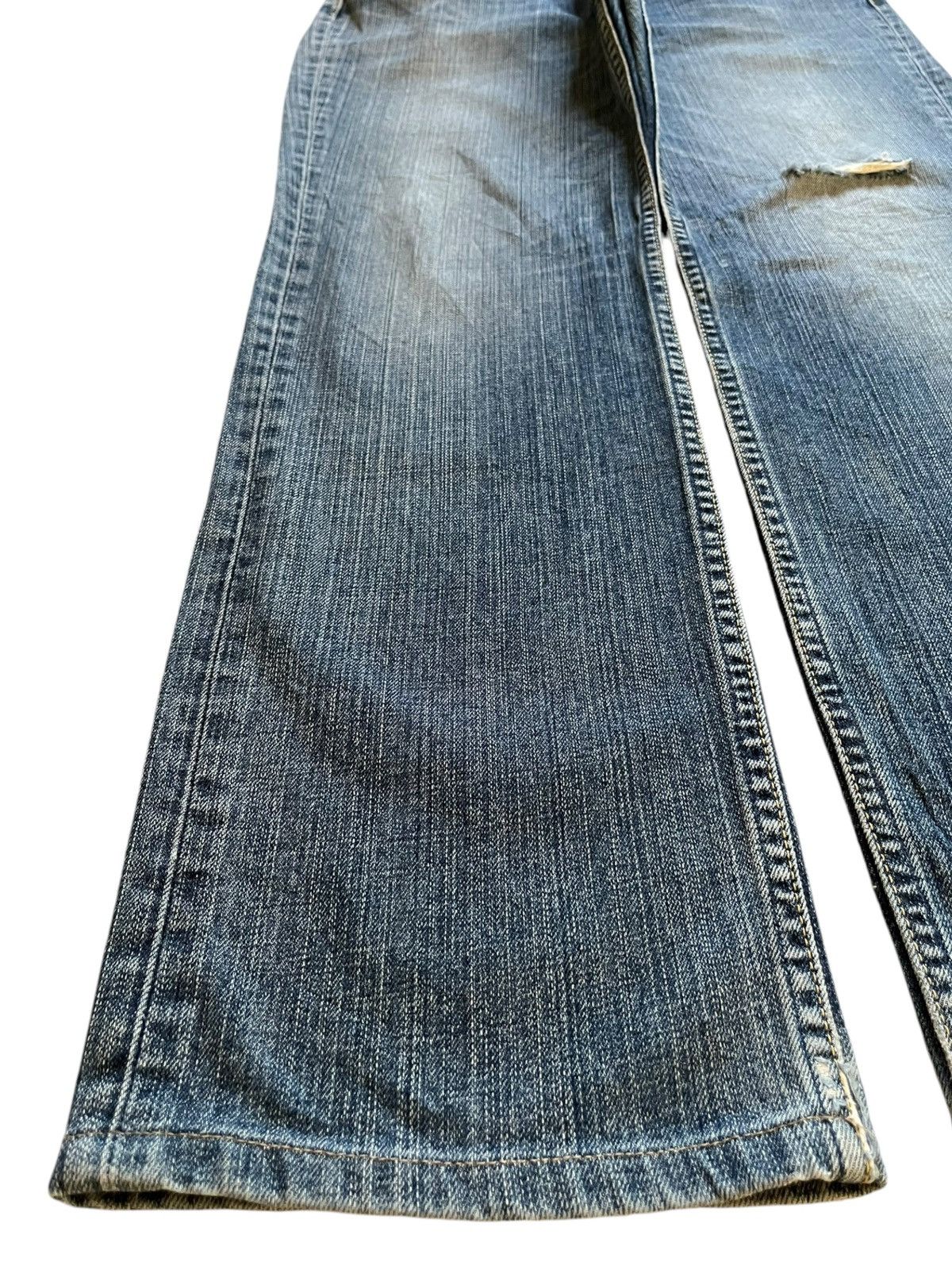 Levi's Vintage 90s Levis 502 Blue Wash Distressed Loose Fit Jeans Size US 31 - 6 Thumbnail