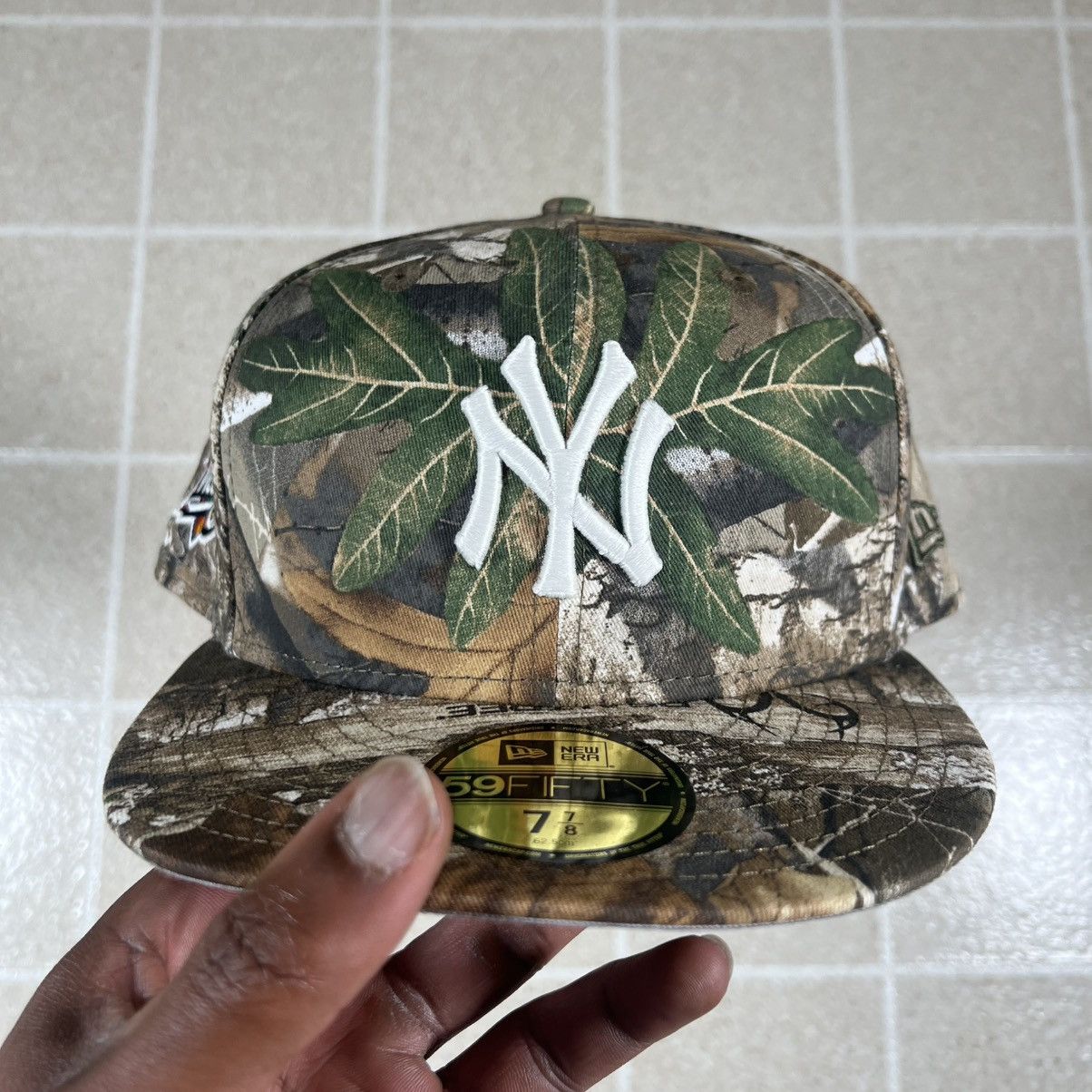 New Era New York Yankees 1999 World Series Hat Camo NY Cap 7 7/8 Size ONE SIZE - 1 Thumbnail