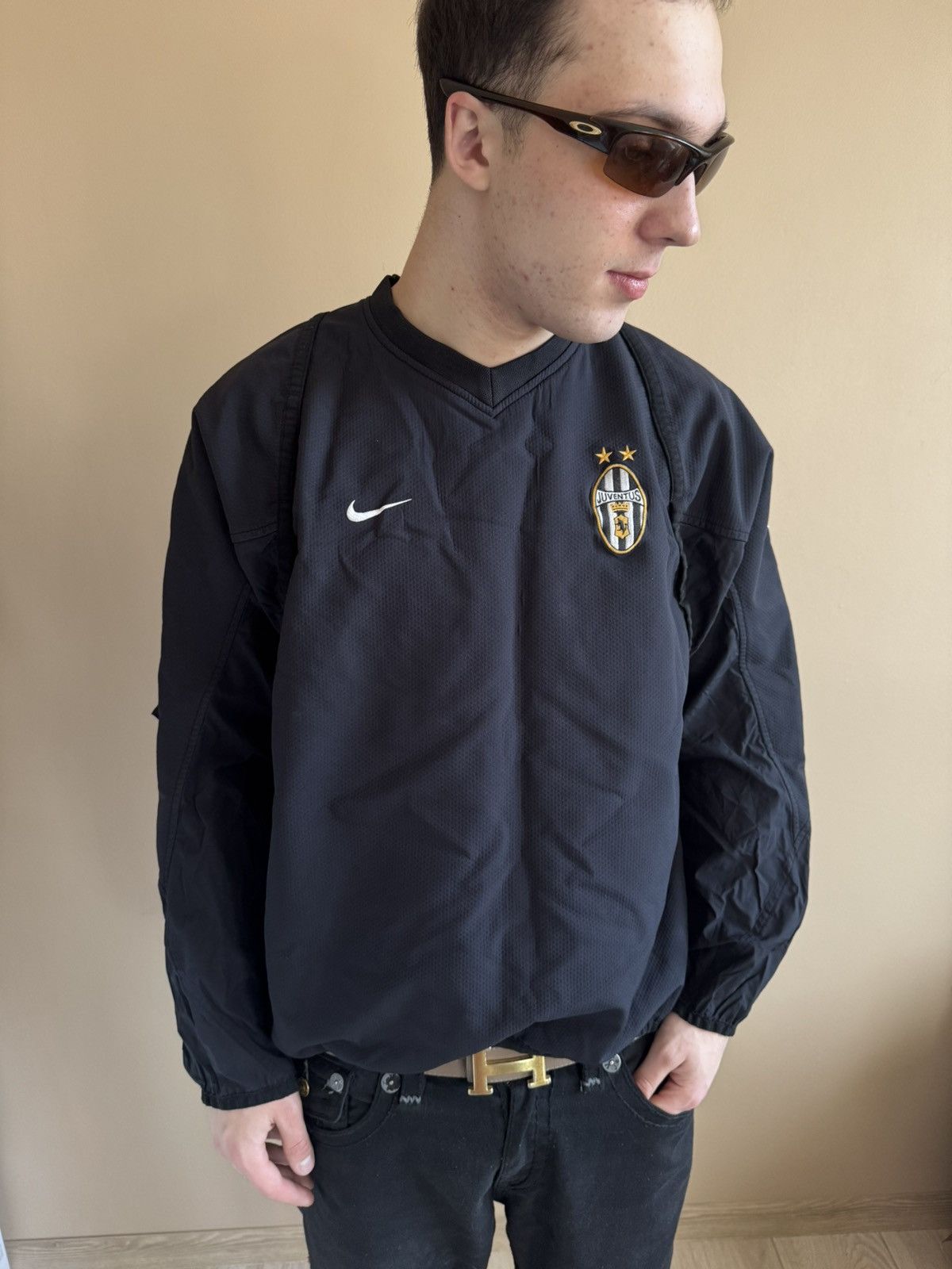 Nike VINTAGE 90s NIKE JUVENTUS NYLON JACKET / CREWNECK Size US L / EU 52-54 / 3 - 1 Thumbnail