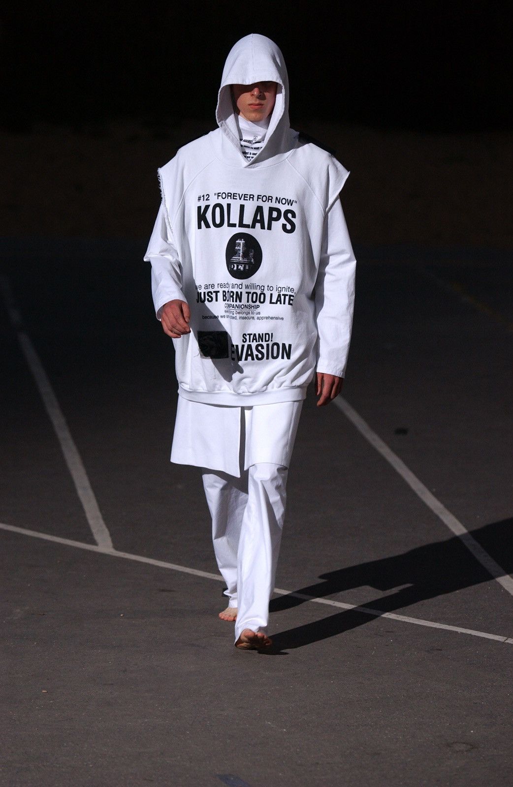 Raf Simons Raf Simons SS02 "Kollaps" Sleeveless Oversized Hoodie Size US L / EU 52-54 / 3 - 16 Thumbnail