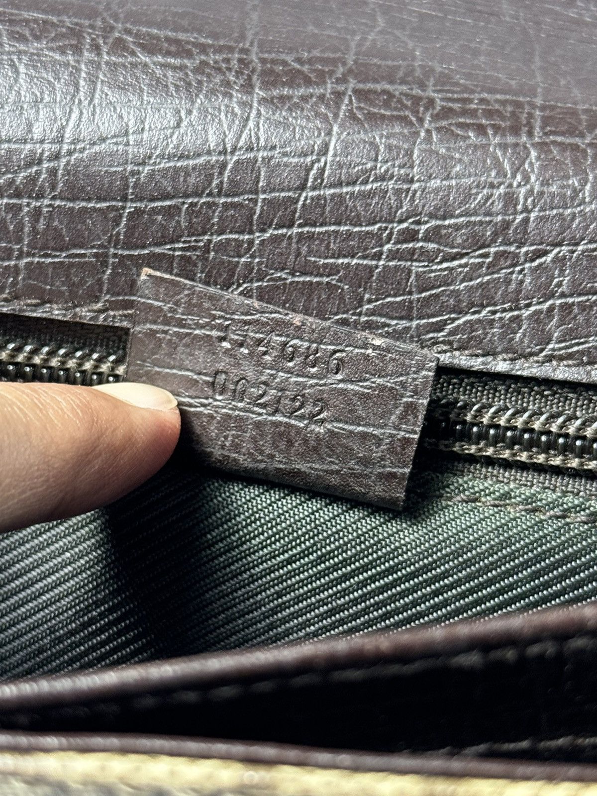 Gucci Gucci GG Supreme Plus Second Bag Clutch Leather Size ONE SIZE - 11 Thumbnail