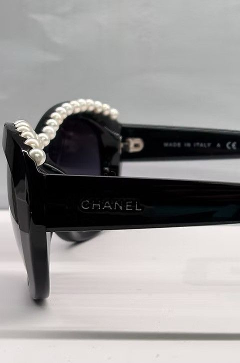 Chanel Chanel Pearl Sunglasses Size ONE SIZE - 3 Thumbnail
