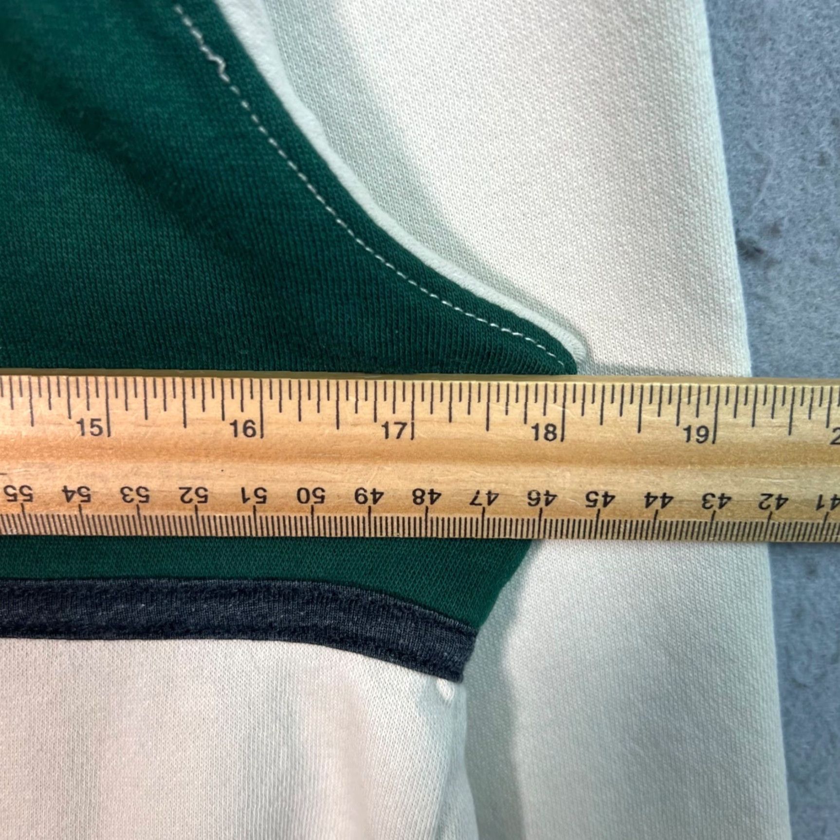 Vintage Goodfellow Sweatshirt Crew Neck Men’s Small Beige Green Cotton Blend Pullover - 8/10 - Machine Washable - Regular Fit Size US S / EU 44-46 / 1 - 5 Thumbnail