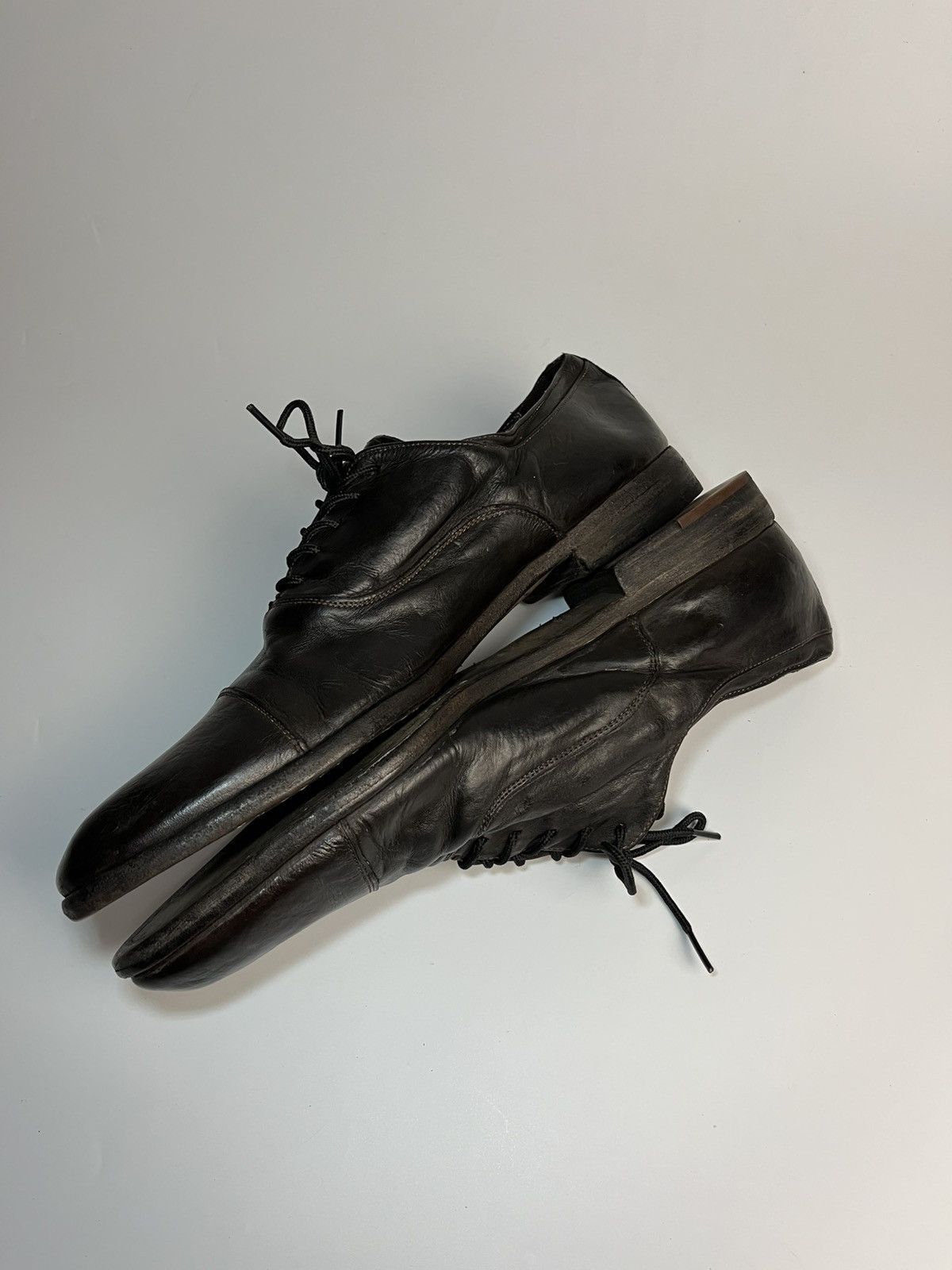 Alexander McQueen Alexander McQueen Burnished Espresso Leather Cap-Toe Oxfords Size US 10 / EU 43 - 14 Thumbnail