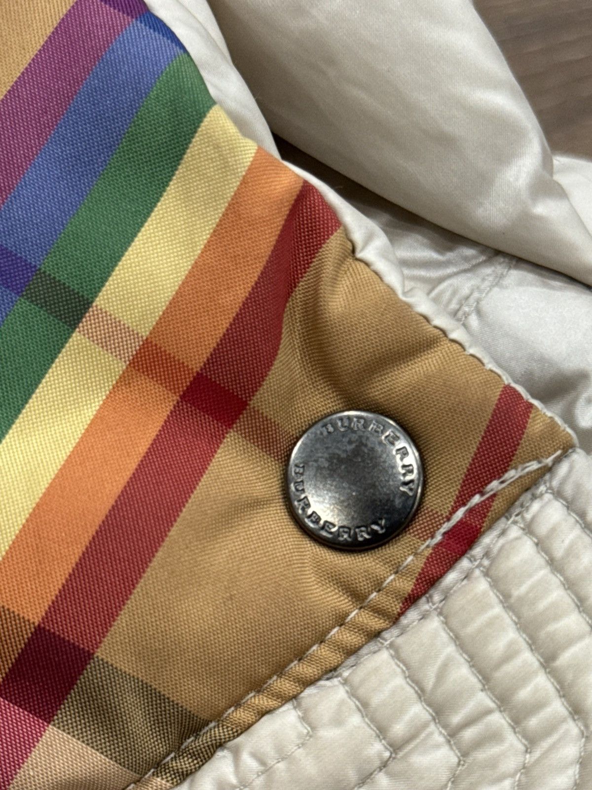 Burberry Burberry London Rainbow Check Lined Puffer Jacket FW18 Size XL / US 12-14 / IT 48-50 - 14 Thumbnail