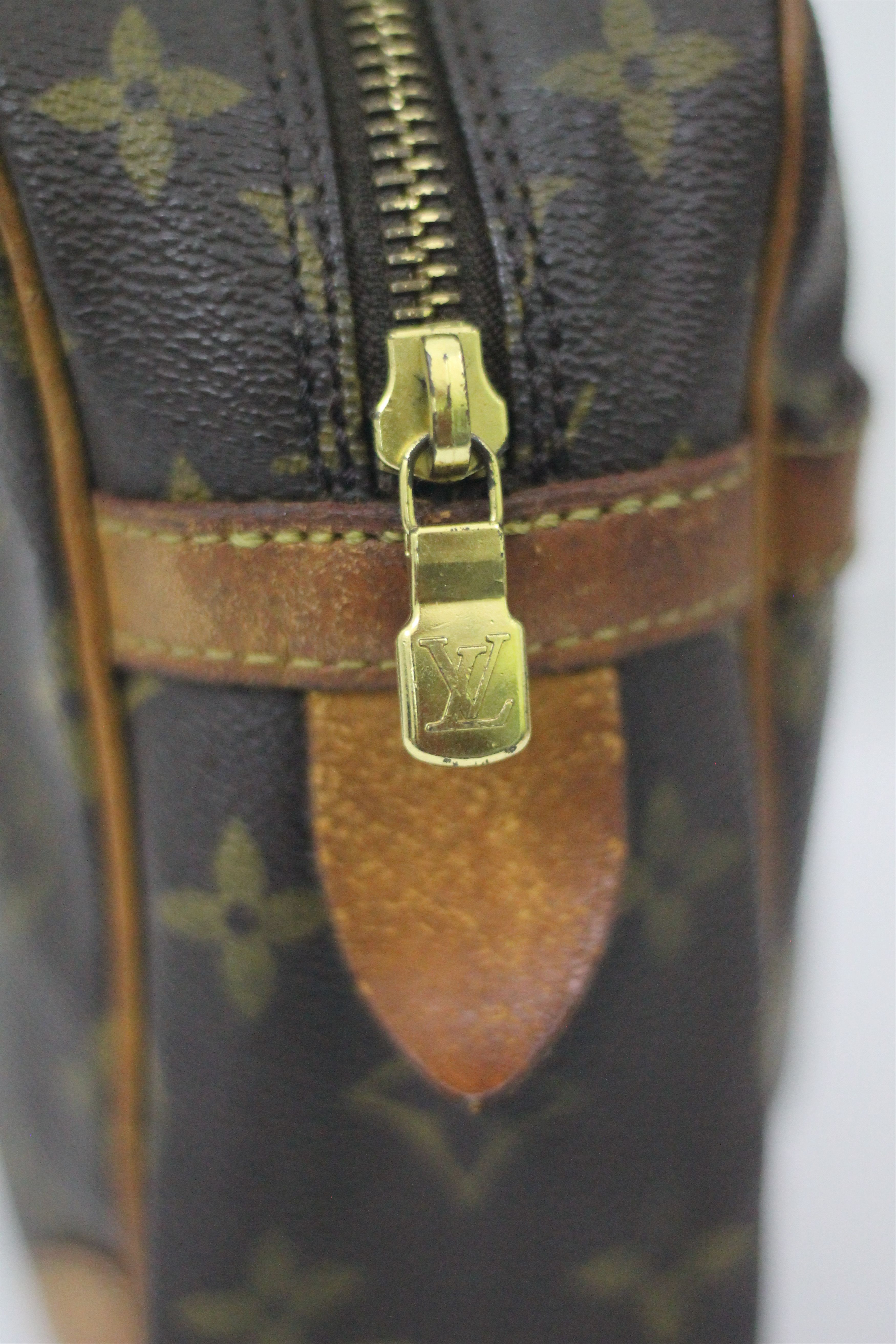 Louis Vuitton Vintage LOUIS VUITTON 871 SL Compiegne 28 Bag. Size ONE SIZE - 8 Thumbnail