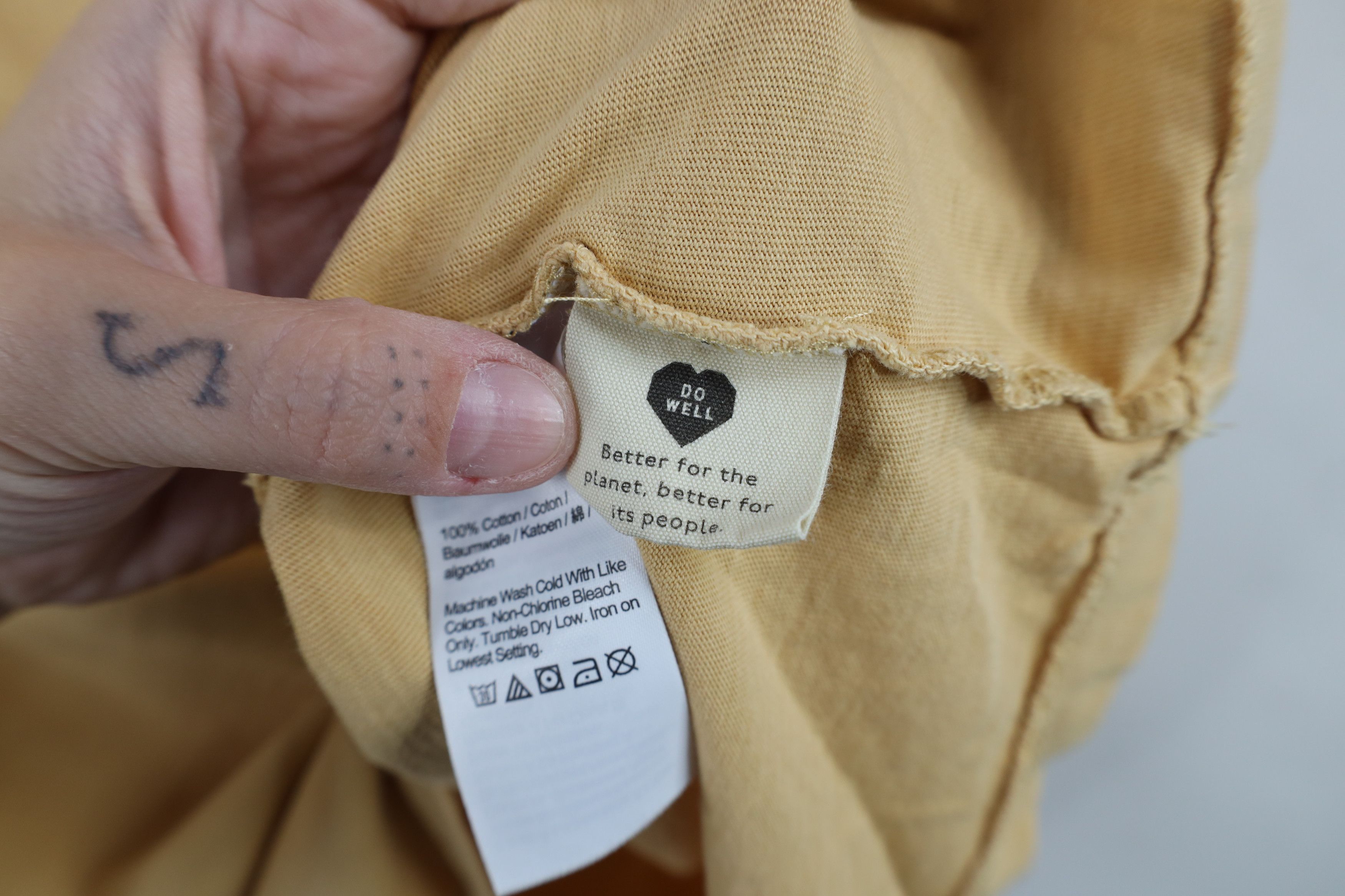 Madewell Madewell All Day Blank Short Sleeve T-Shirt Yellow Cotton Size US M / EU 48-50 / 2 - 7 Thumbnail