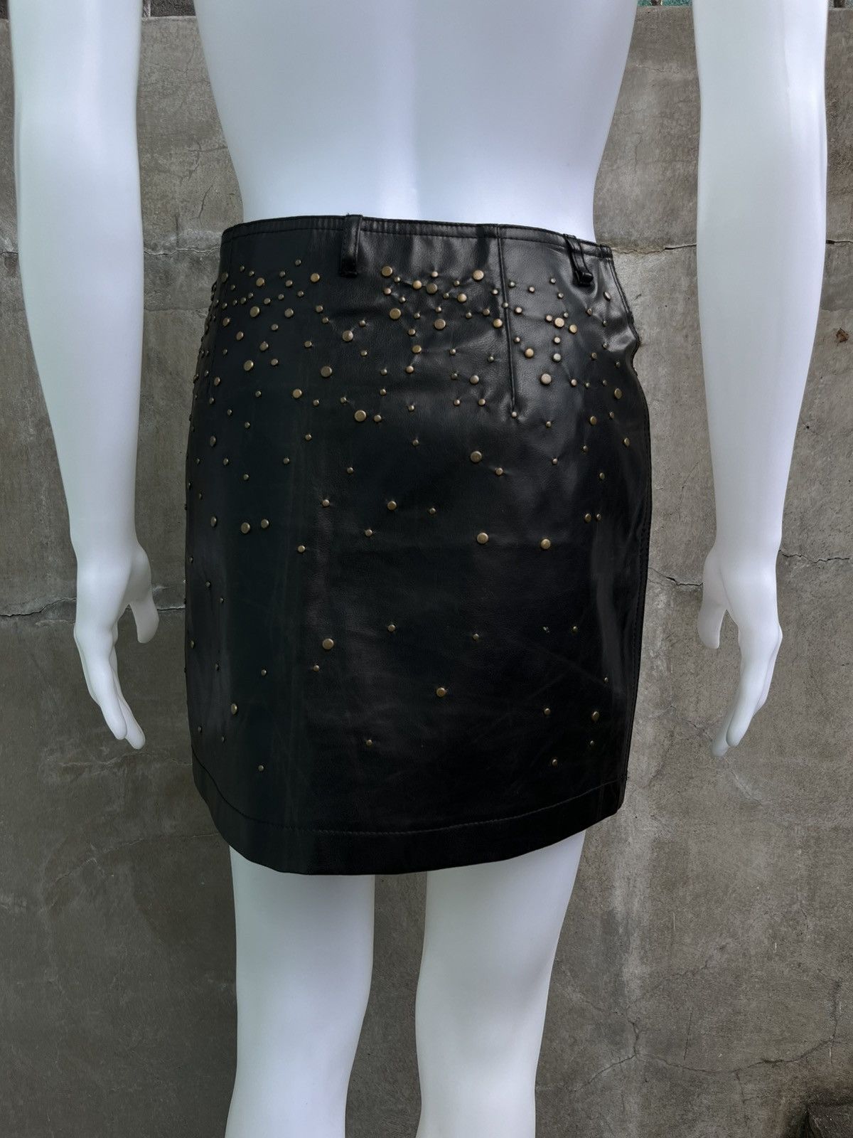 Moschino Studded Leather Skirt Size 27" / US 4 / IT 40 - 5 Thumbnail
