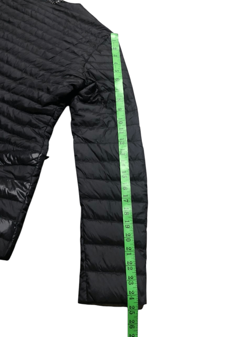 Salvatore Ferragamo Salvatore Ferragamo Light Down Black Jacket Size S / US 4 / IT 40 - 21 Thumbnail