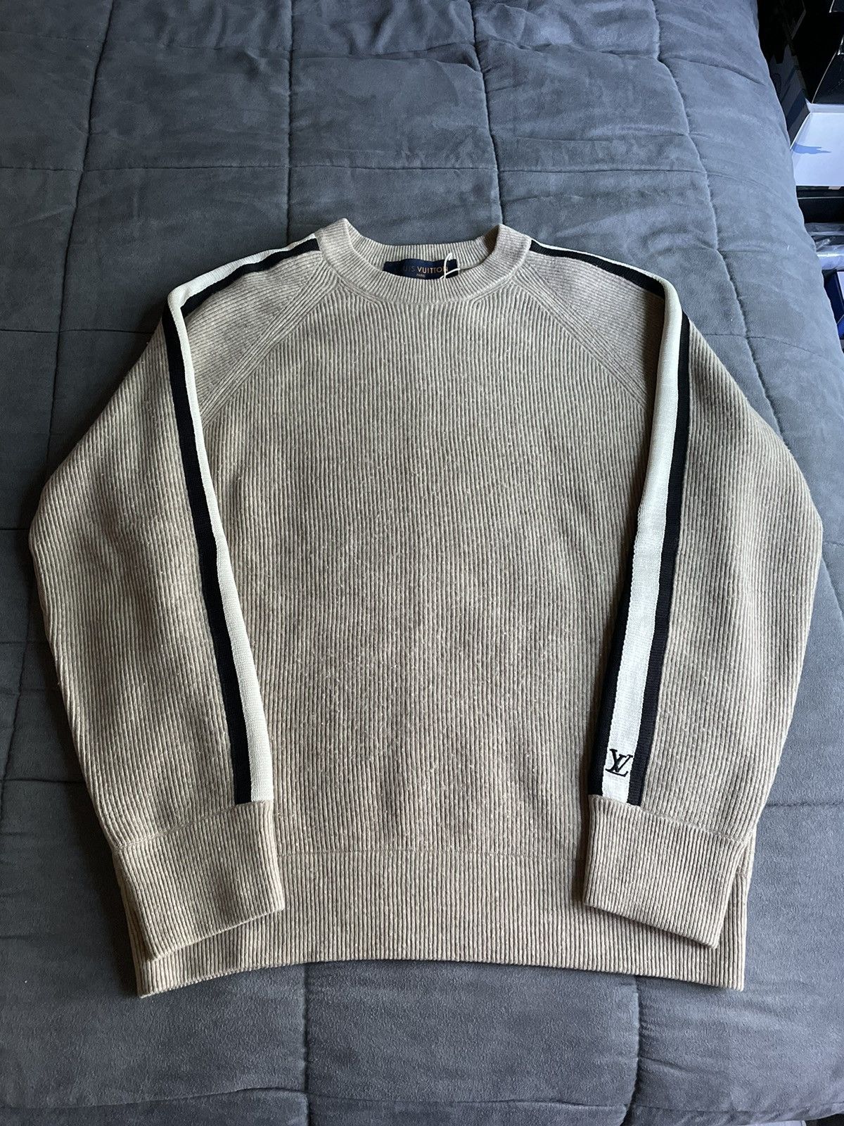 Louis Vuitton Louis Vuitton Beige Cashmere Sweater Size US S / EU 44-46 / 1 - 1 Thumbnail