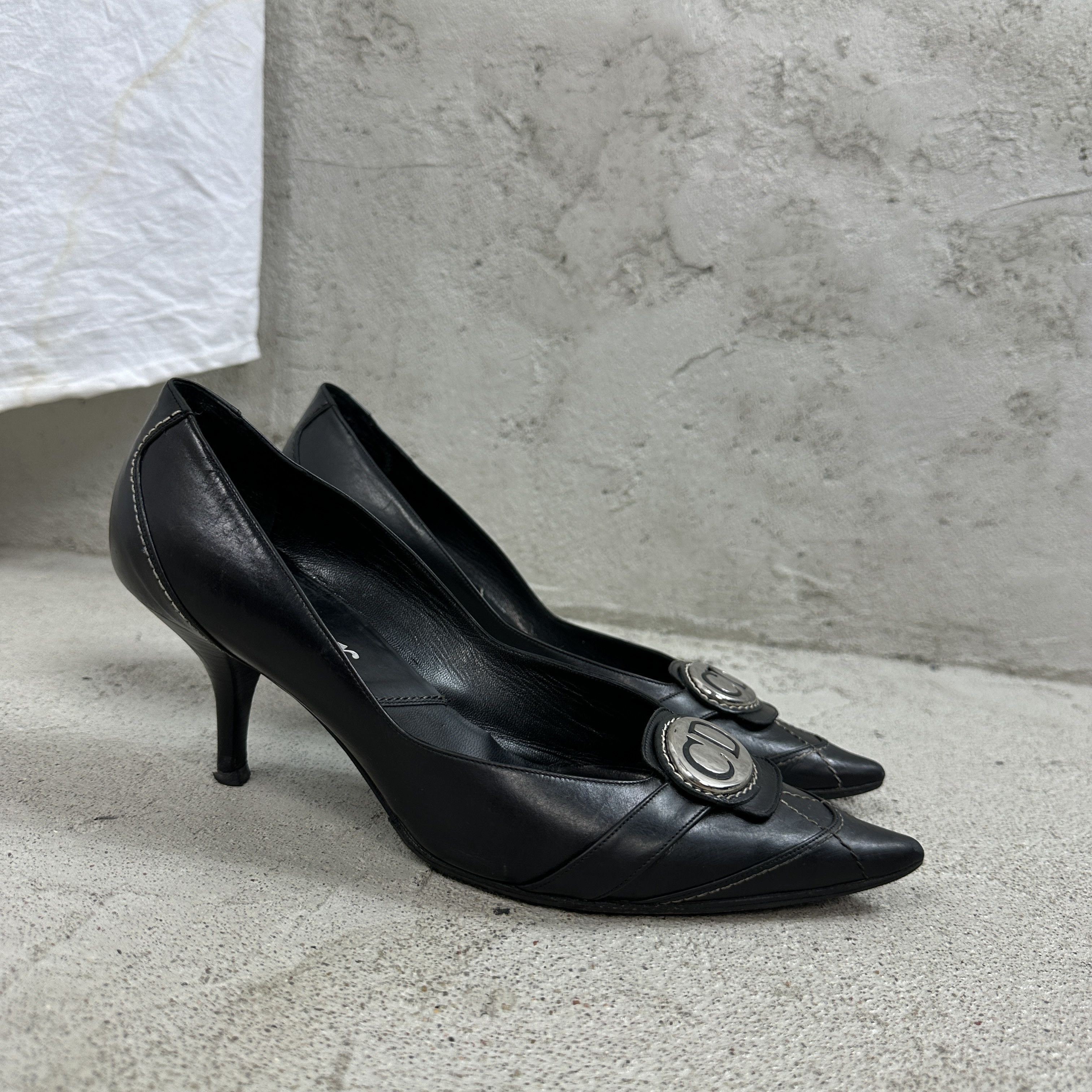 Dior × Vintage Vintage Leather 00s Old Money Christian Dior CD Logo Heels Size US 8 / IT 38 - 3 Thumbnail