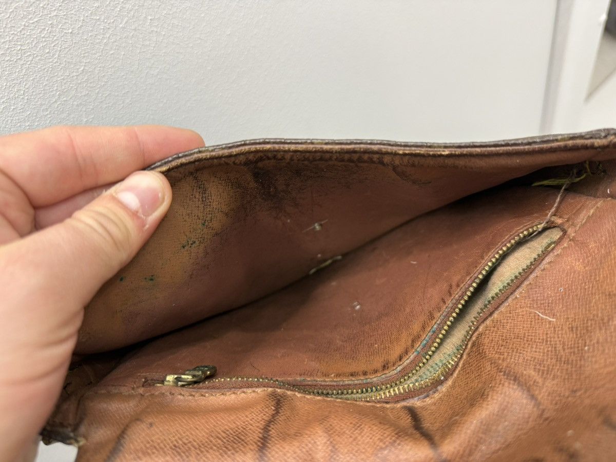 Louis Vuitton Vintage 1988 Louis Vuitton Monogram Leather Bag Size ONE SIZE - 11 Thumbnail
